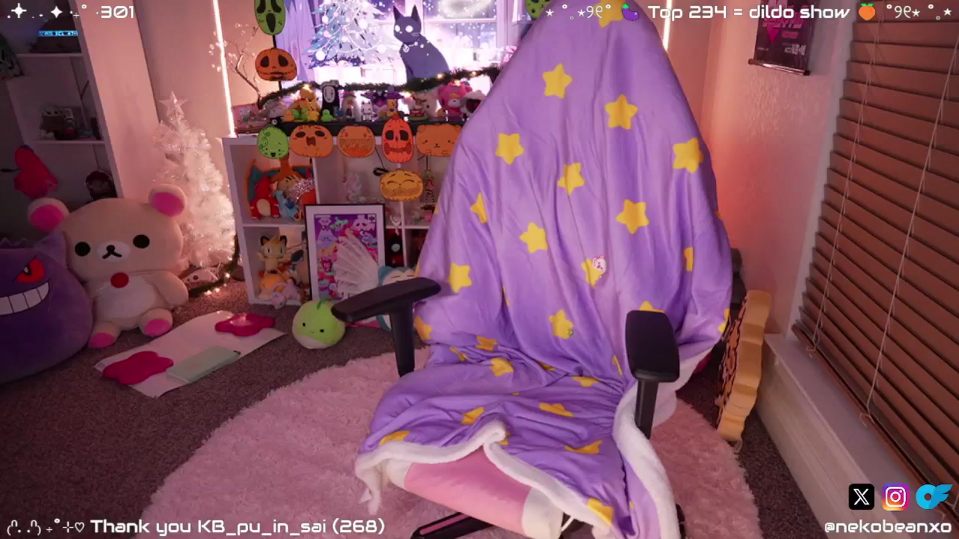 Gallery image thumbnail from Nekobeanxo's myfreecams stream on, 11/21/2024, 06:48 image 16 of 20
