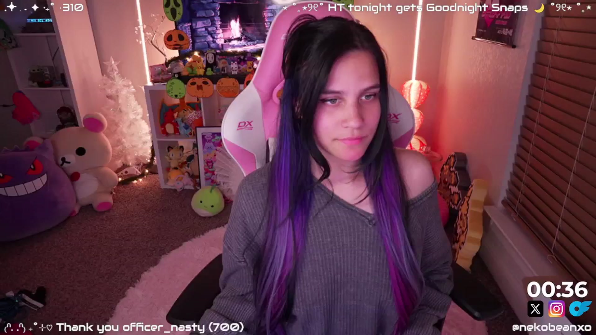 Gallery image thumbnail from Nekobeanxo's myfreecams stream on, 11/23/2024, 07:20 image 4 of 20