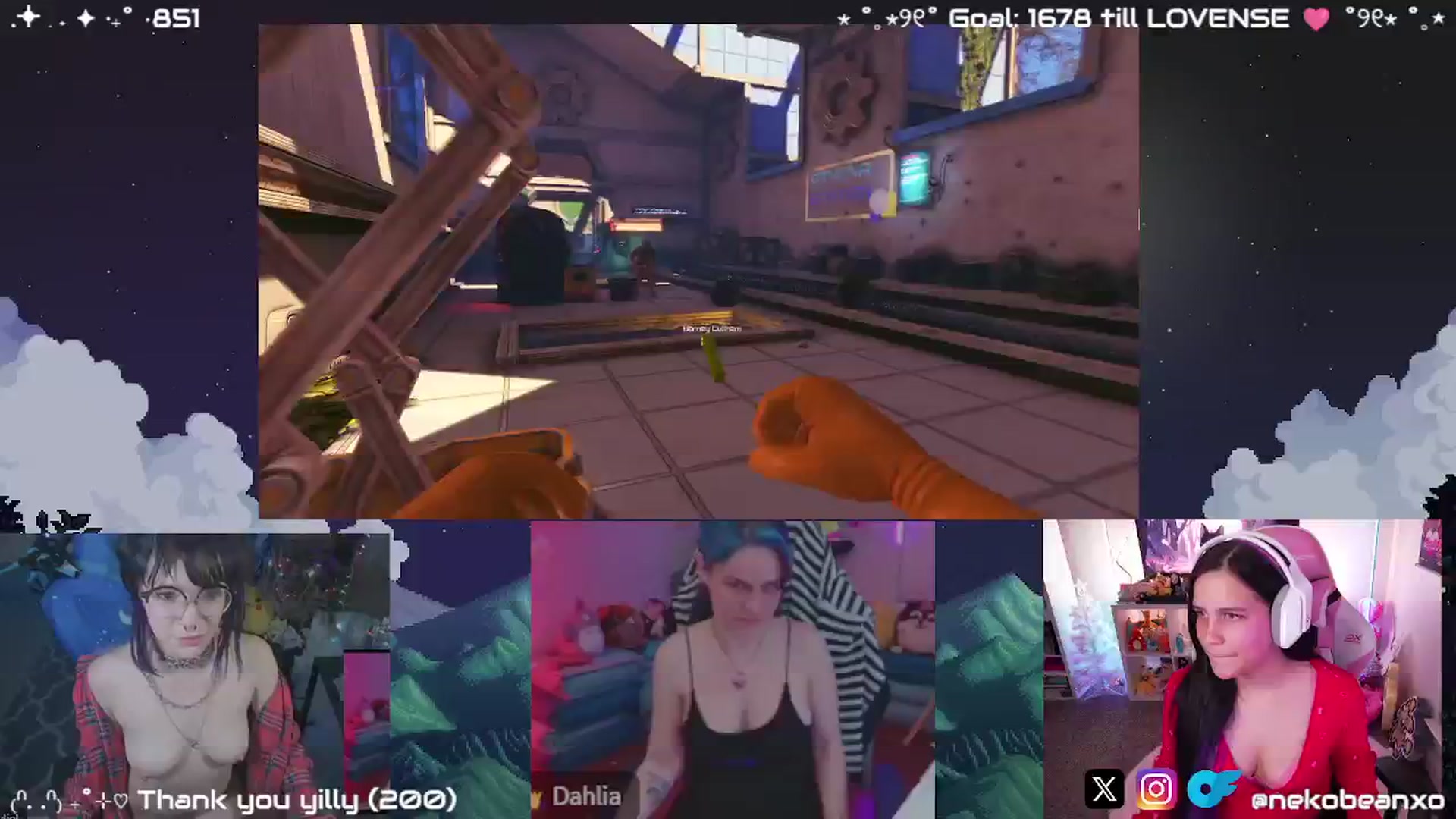 Gallery image thumbnail from Nekobeanxo's myfreecams stream on, 12/12/2024, 05:43 image 11 of 20