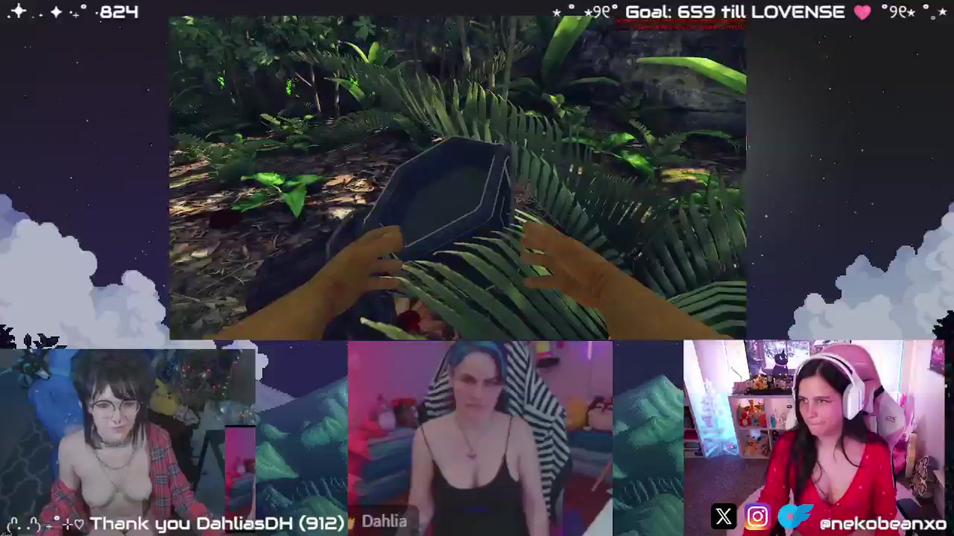 Gallery image thumbnail from Nekobeanxo's myfreecams stream on, 12/12/2024, 06:25 image 11 of 20