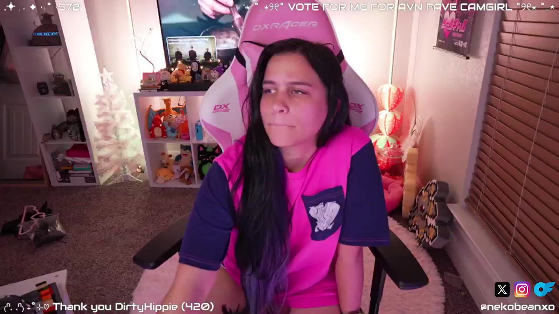 Gallery image thumbnail from Nekobeanxo's myfreecams stream on, 12/18/2024, 07:38 image 18 of 20