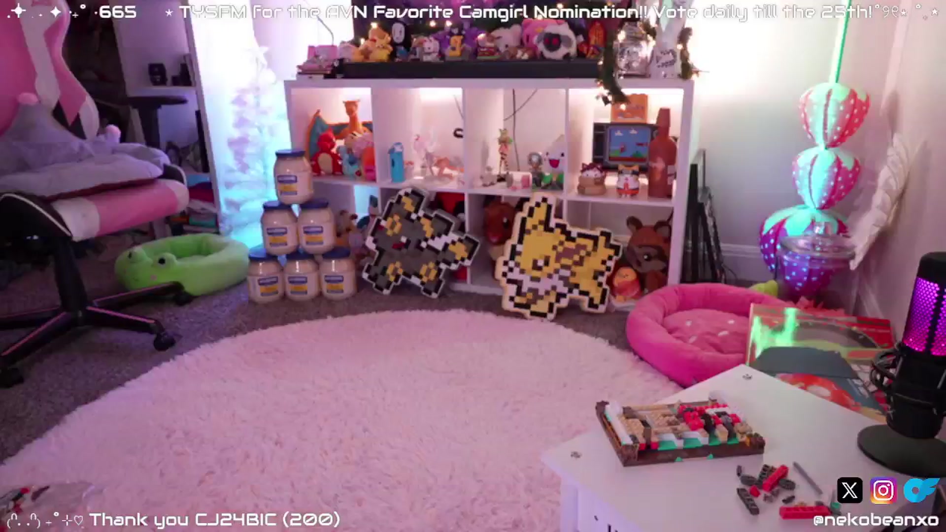 Gallery image thumbnail from Nekobeanxo's myfreecams stream on, 12/31/2024, 08:52 image 12 of 20