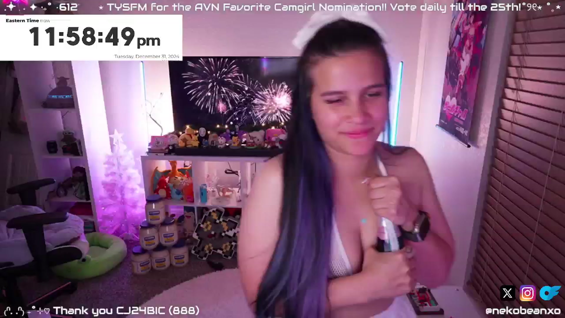 Gallery image thumbnail from Nekobeanxo's myfreecams stream on, 01/01/2025, 06:19 image 11 of 20