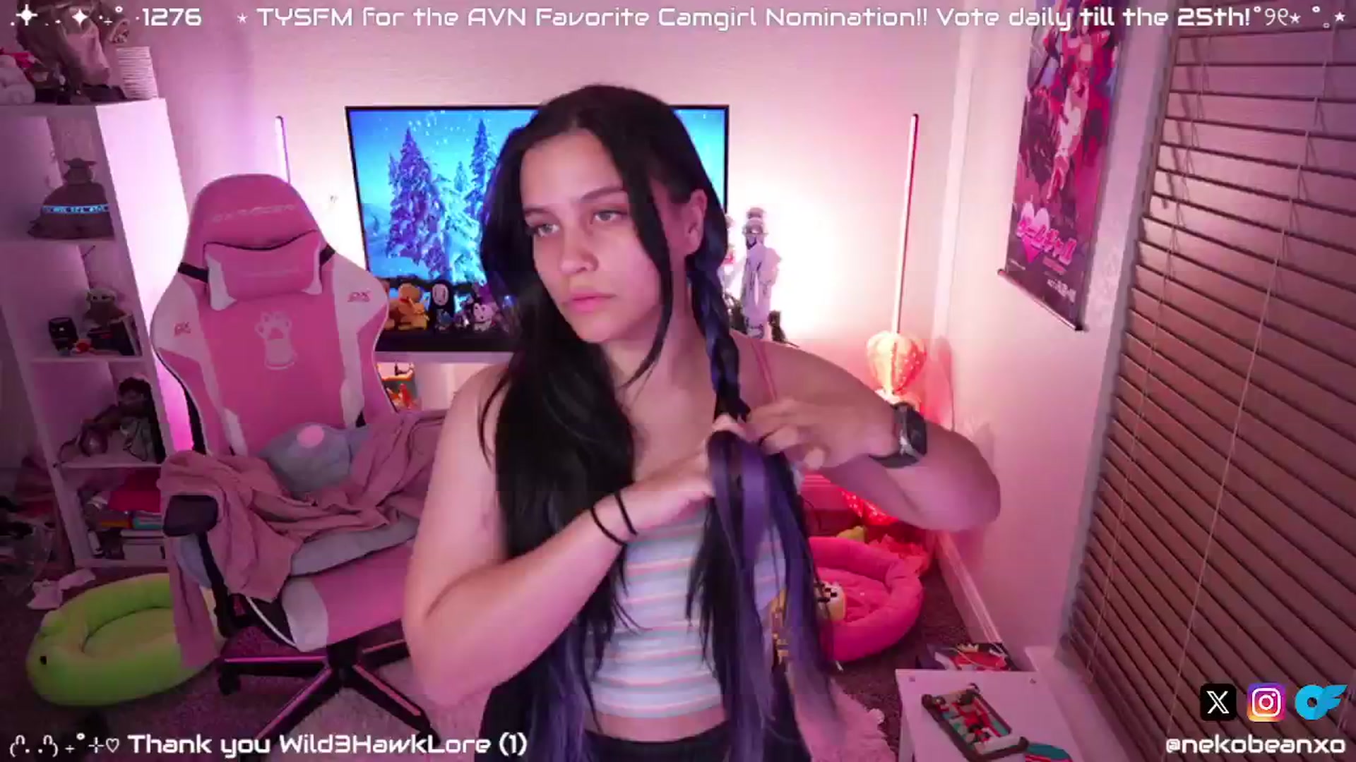 Gallery image thumbnail from Nekobeanxo's myfreecams stream on, 01/06/2025, 06:29 image 1 of 20