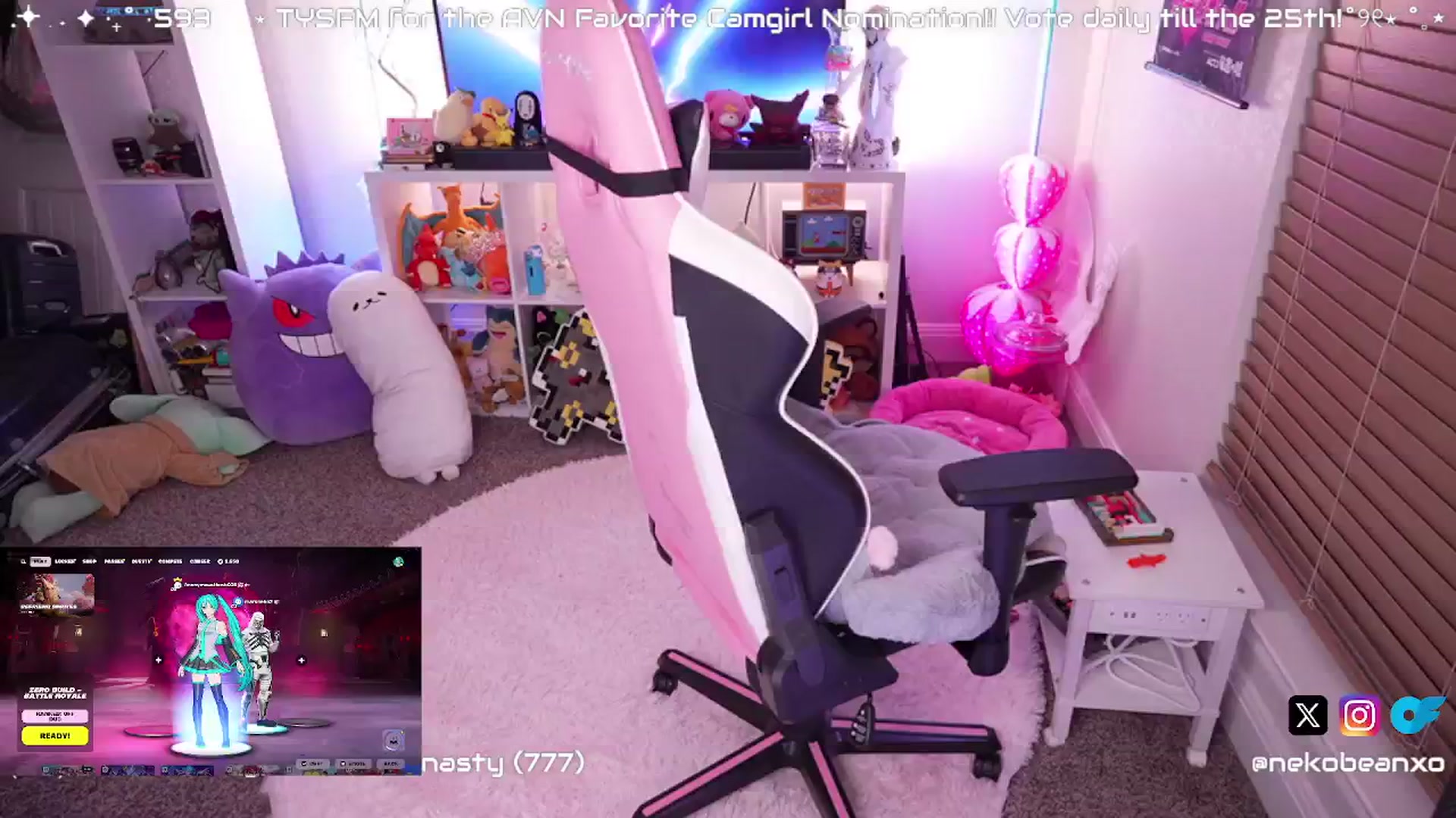 Gallery image thumbnail from Nekobeanxo's myfreecams stream on, 01/15/2025, 03:38 image 11 of 20