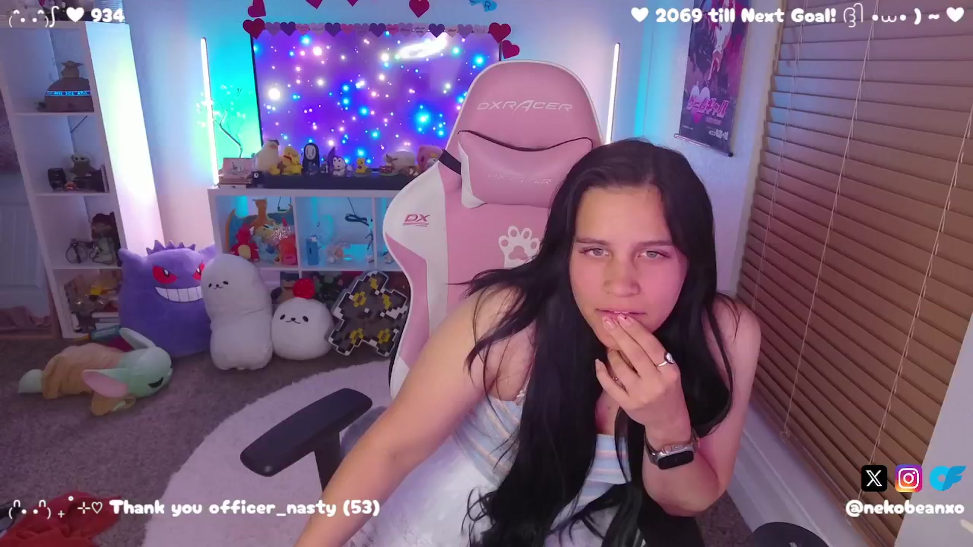 Gallery image thumbnail from Nekobeanxo's myfreecams stream on, 02/14/2025, 05:17 image 4 of 20