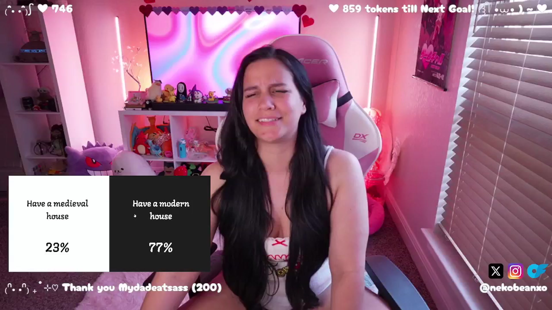 Gallery image thumbnail from Nekobeanxo's myfreecams stream on, 02/16/2025, 04:47 image 3 of 20