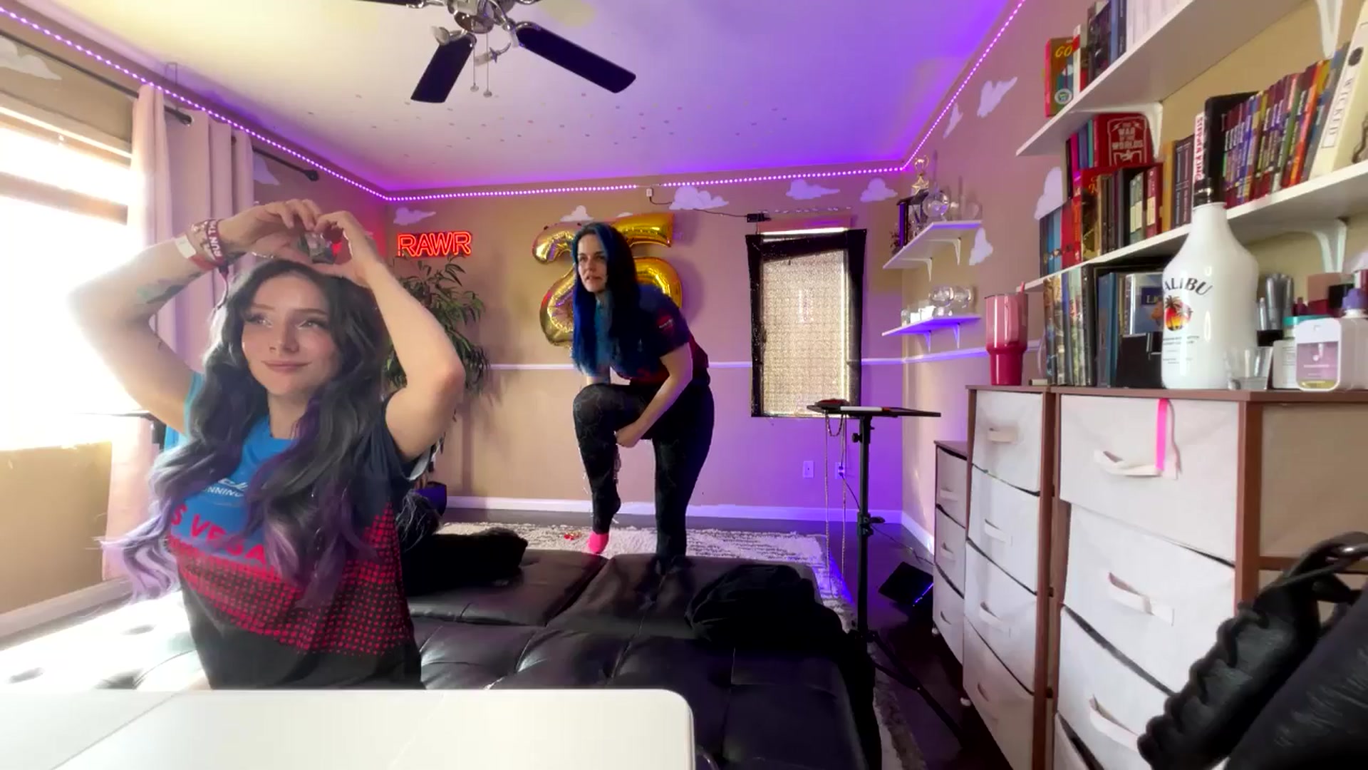Gallery image thumbnail from Nekobeanxo's myfreecams stream on, 02/23/2025, 22:32 image 13 of 20