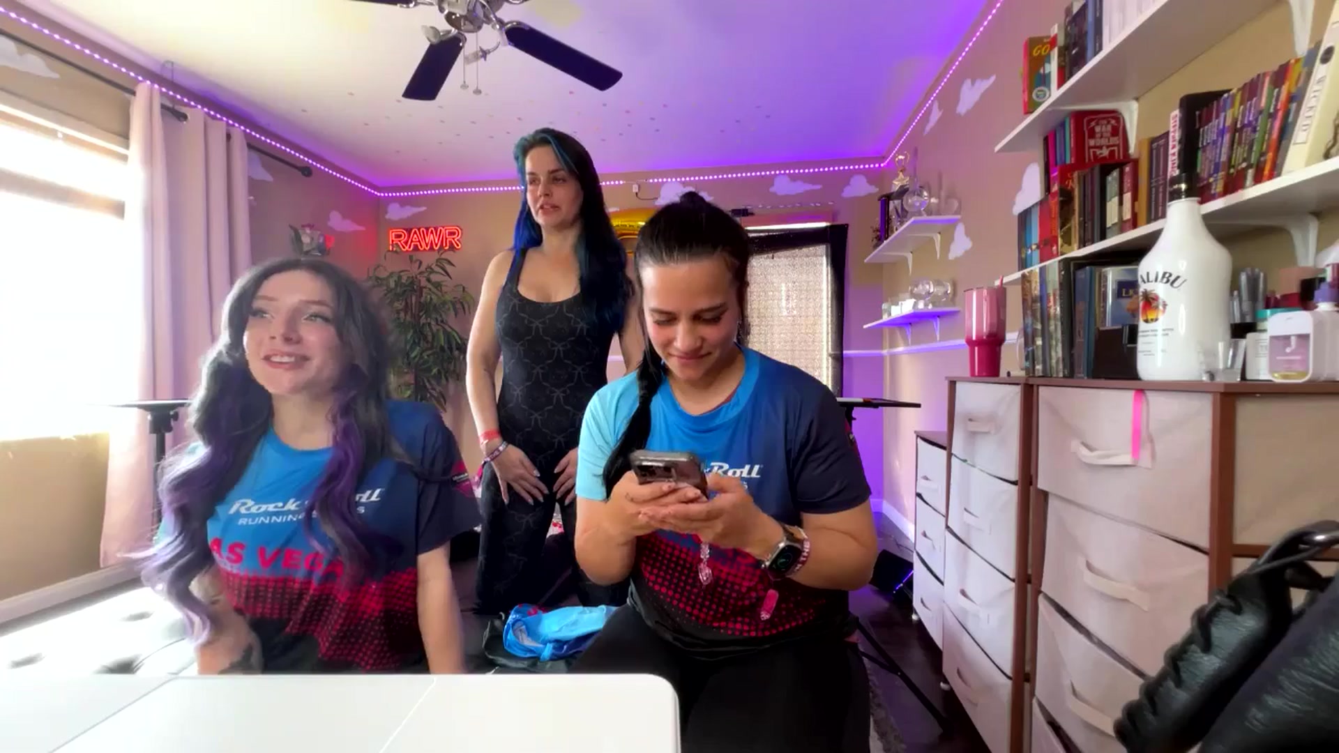 Gallery image thumbnail from Nekobeanxo's myfreecams stream on, 02/23/2025, 22:32 image 14 of 20