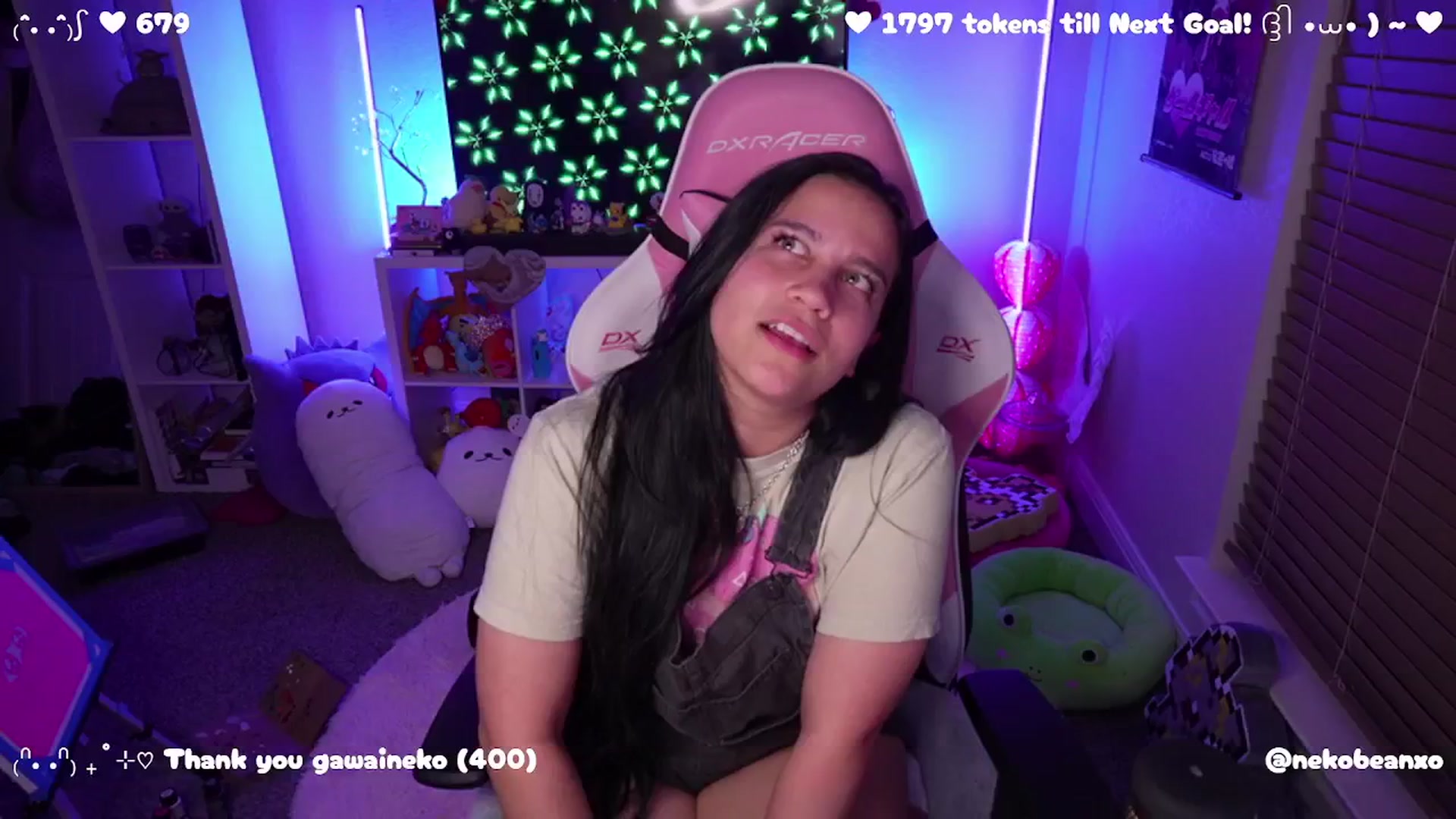 Gallery image thumbnail from Nekobeanxo's myfreecams stream on, 03/12/2025, 06:29 image 6 of 20