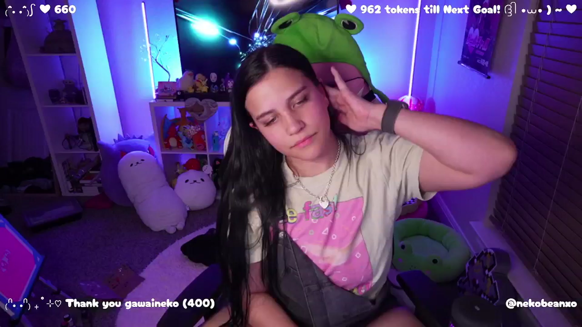 Gallery image thumbnail from Nekobeanxo's myfreecams stream on, 03/12/2025, 06:29 image 16 of 20