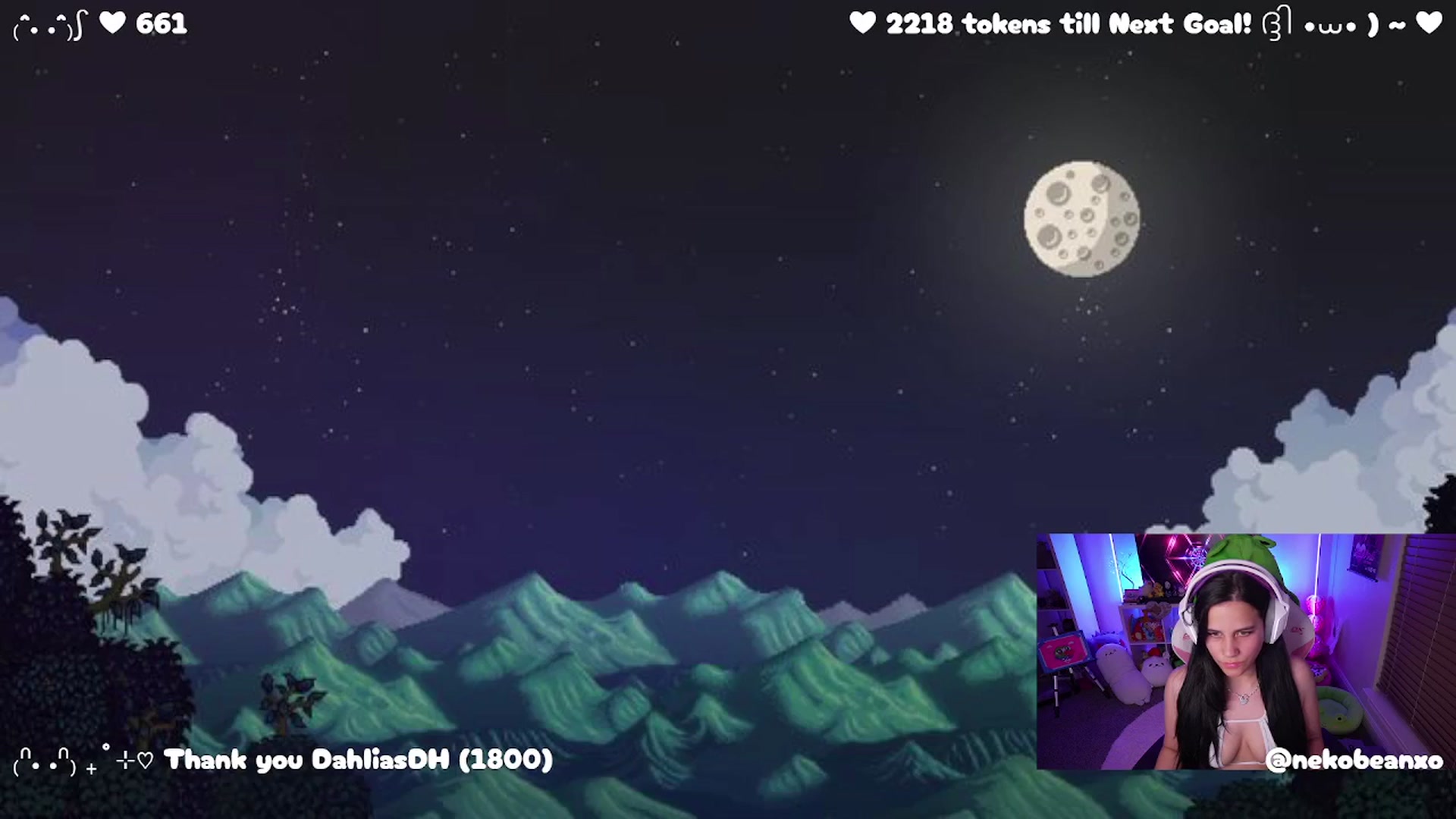 Gallery image thumbnail from Nekobeanxo's myfreecams stream on, 03/14/2025, 03:14 image 4 of 20