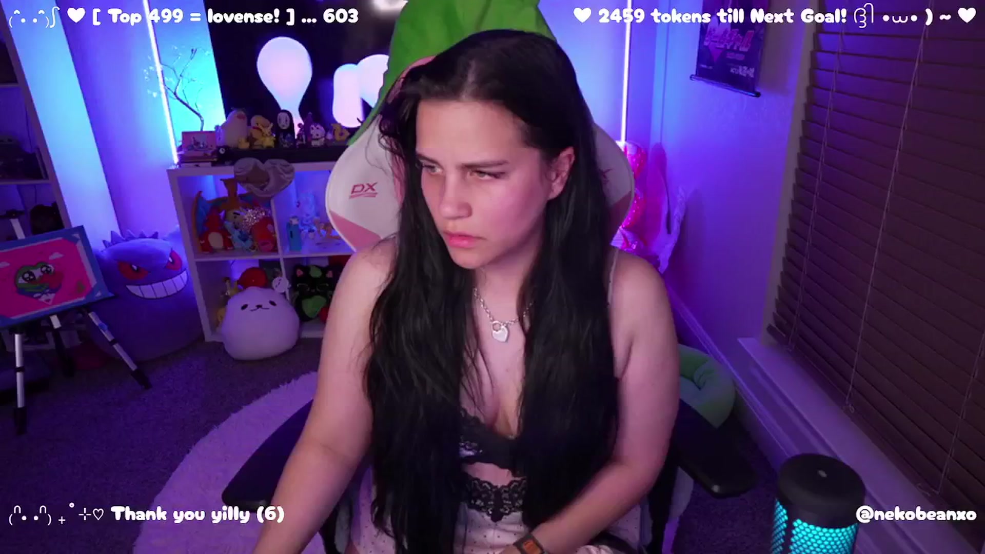 Gallery image thumbnail from Nekobeanxo's myfreecams stream on, 03/20/2025, 06:49 image 1 of 20