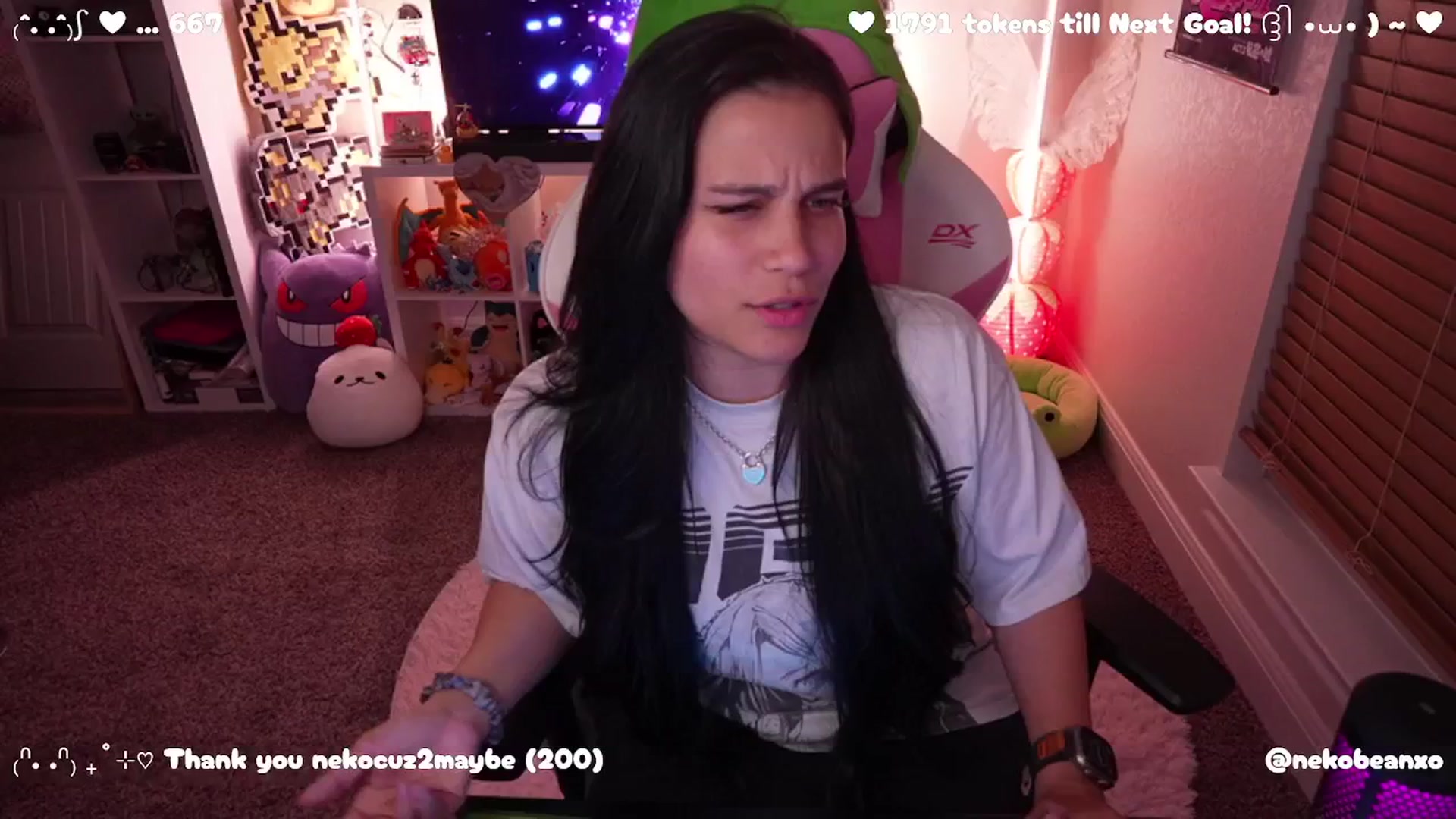 Gallery image thumbnail from Nekobeanxo's myfreecams stream on, 04/01/2025, 02:49 image 5 of 20