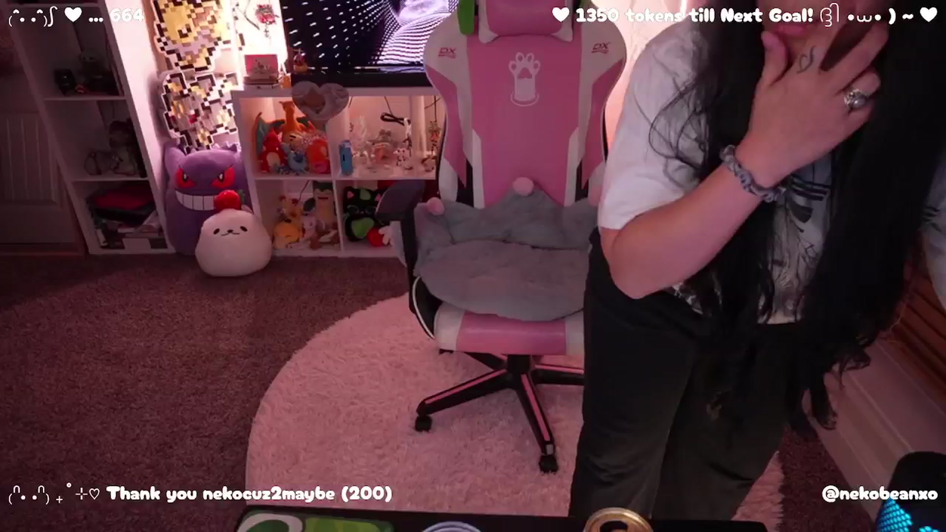 Gallery image thumbnail from Nekobeanxo's myfreecams stream on, 04/01/2025, 02:49 image 17 of 20
