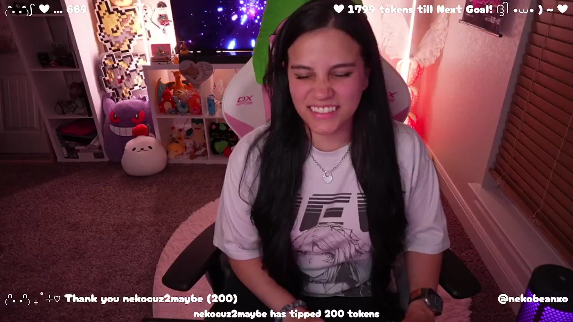 Gallery image thumbnail from Nekobeanxo's myfreecams stream on, 04/01/2025, 02:49 image 4 of 20