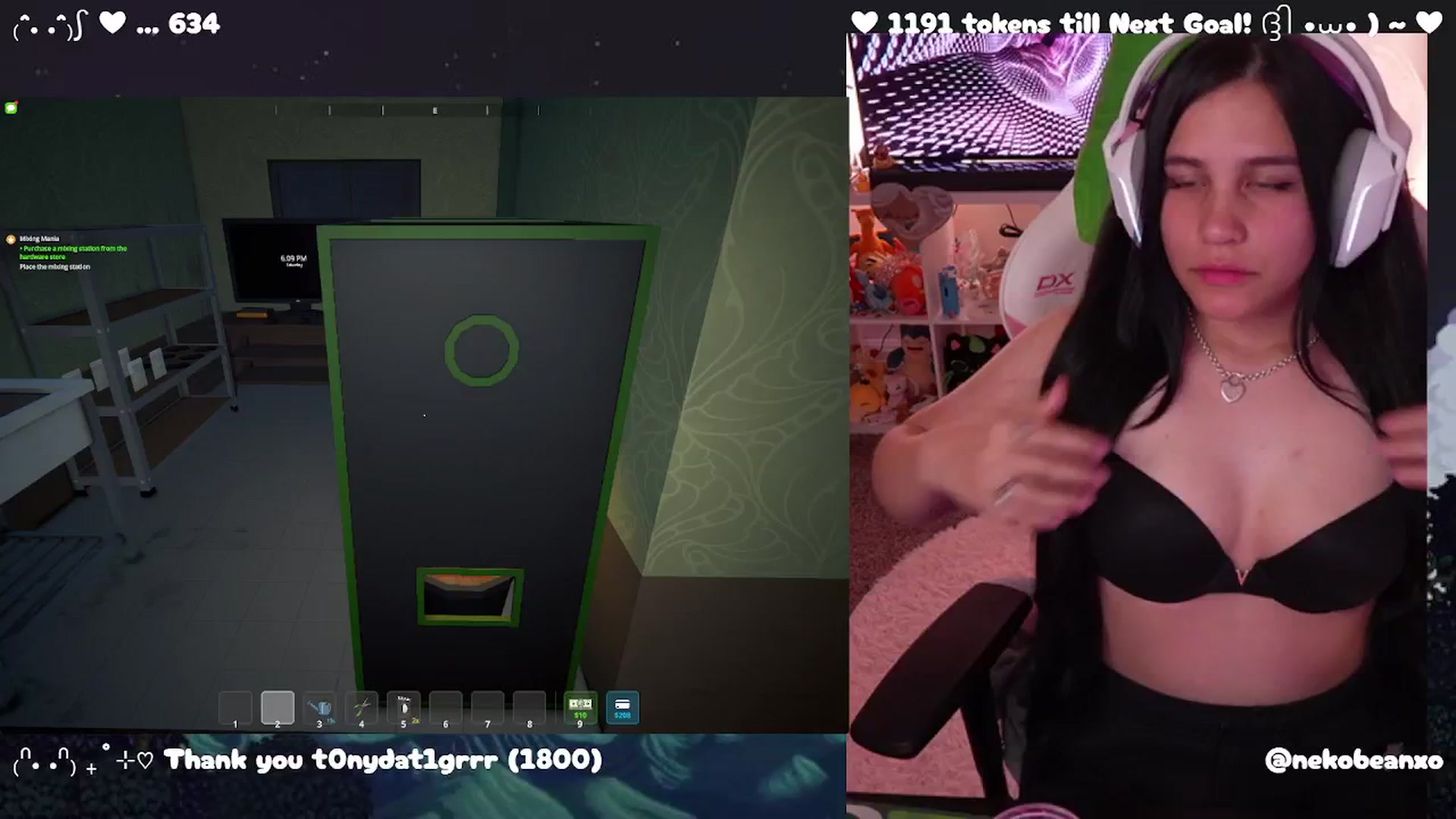 Gallery image thumbnail from Nekobeanxo's myfreecams stream on, 04/01/2025, 06:46 image 14 of 20