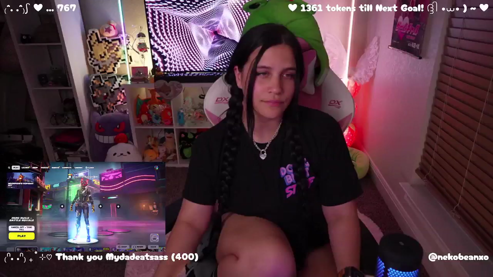 Gallery image thumbnail from Nekobeanxo's myfreecams stream on, 04/04/2025, 05:40 image 16 of 20