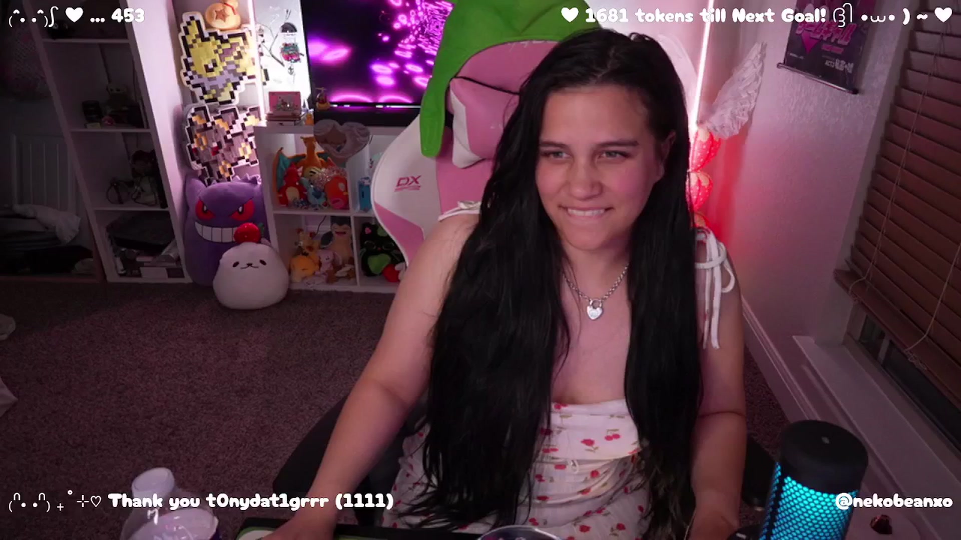 Gallery image thumbnail from Nekobeanxo's myfreecams stream on, 04/08/2025, 06:54 image 3 of 20