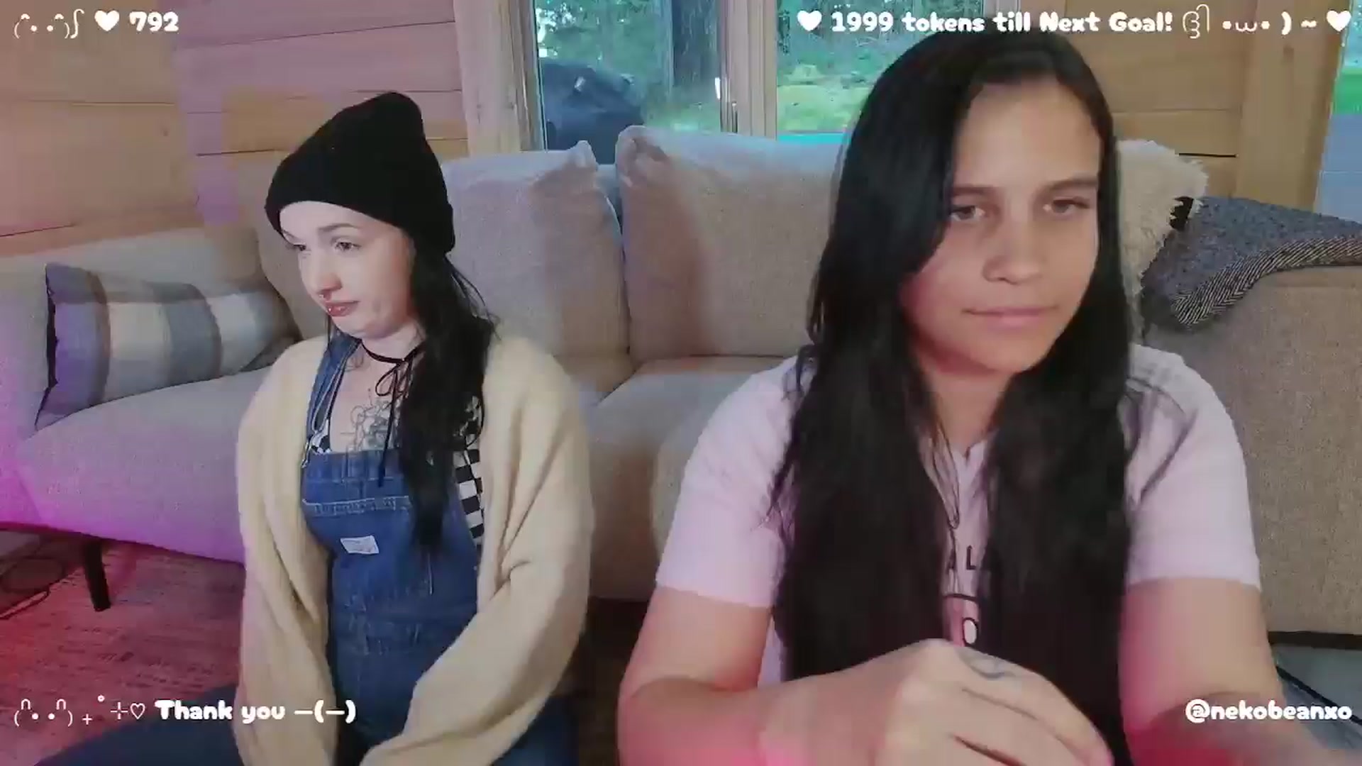 Gallery image thumbnail from Nekobeanxo's myfreecams stream on, 05/05/2025, 03:15 image 1 of 20