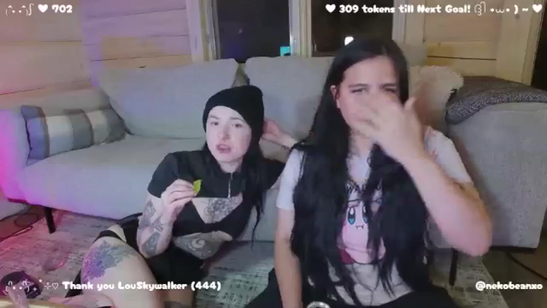 Gallery image thumbnail from Nekobeanxo's myfreecams stream on, 05/05/2025, 06:27 image 14 of 20