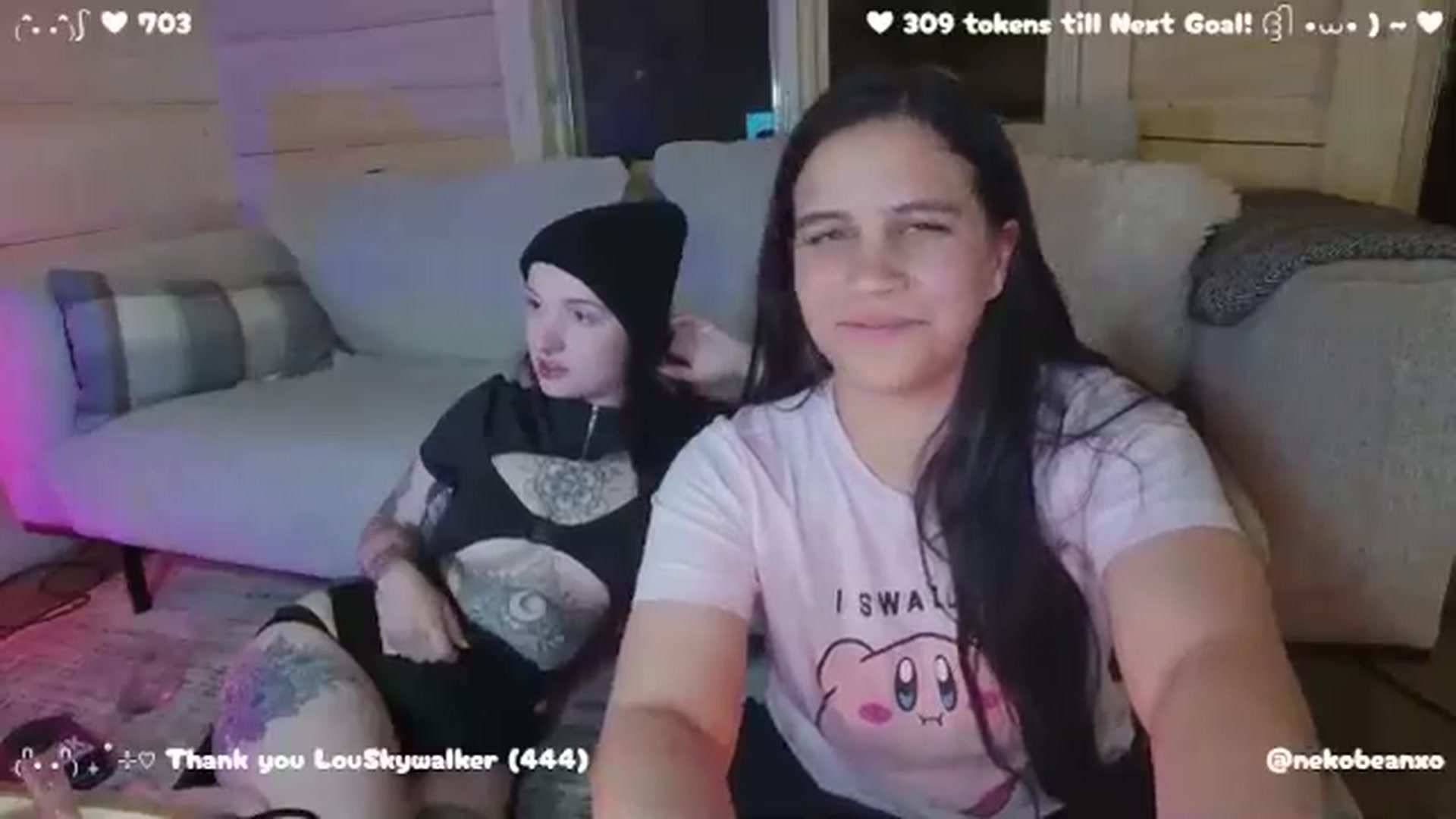 Gallery image thumbnail from Nekobeanxo's myfreecams stream on, 05/05/2025, 06:27 image 16 of 20