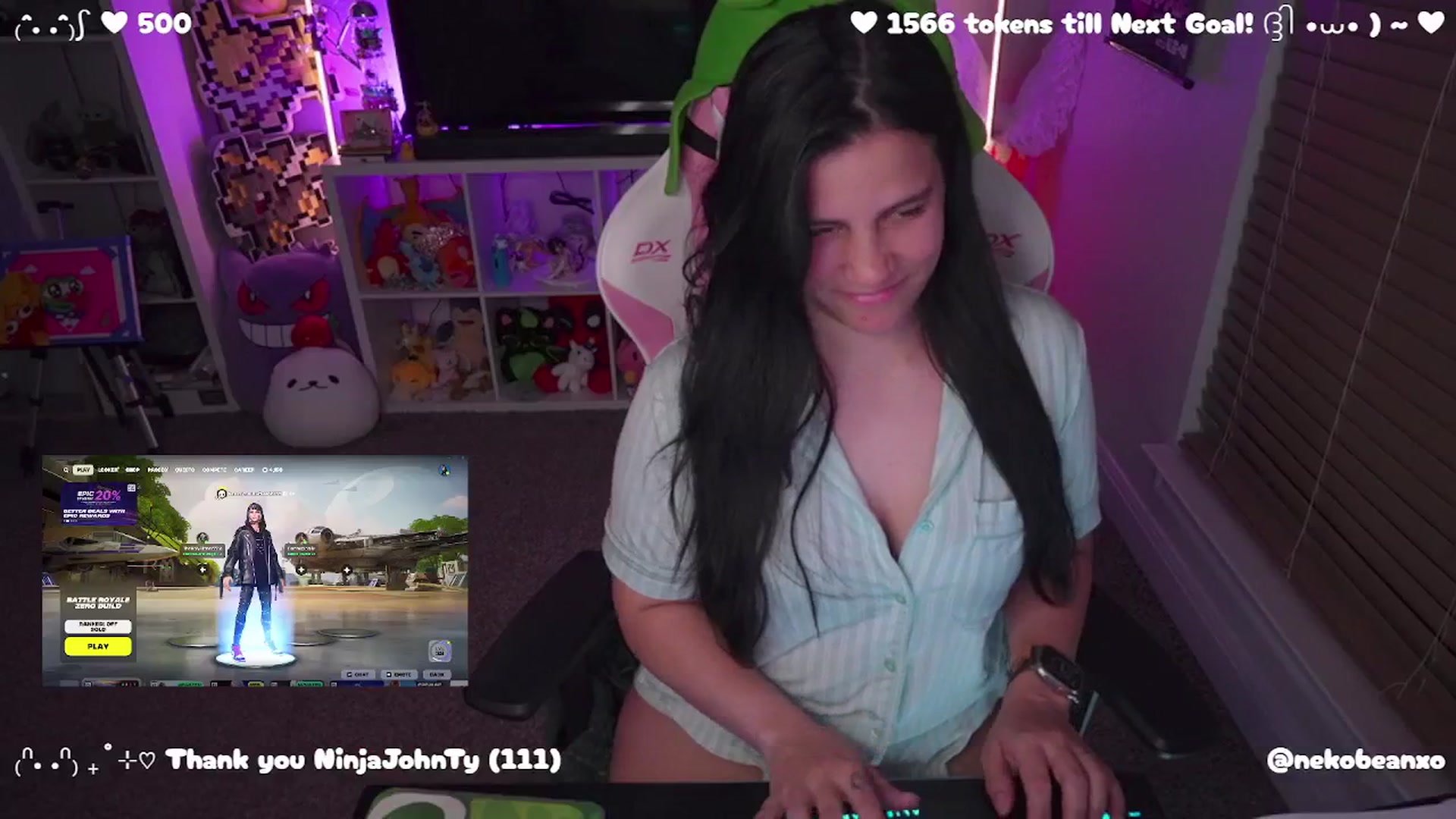 Gallery image thumbnail from Nekobeanxo's myfreecams stream on, 05/27/2025, 02:19 image 13 of 20