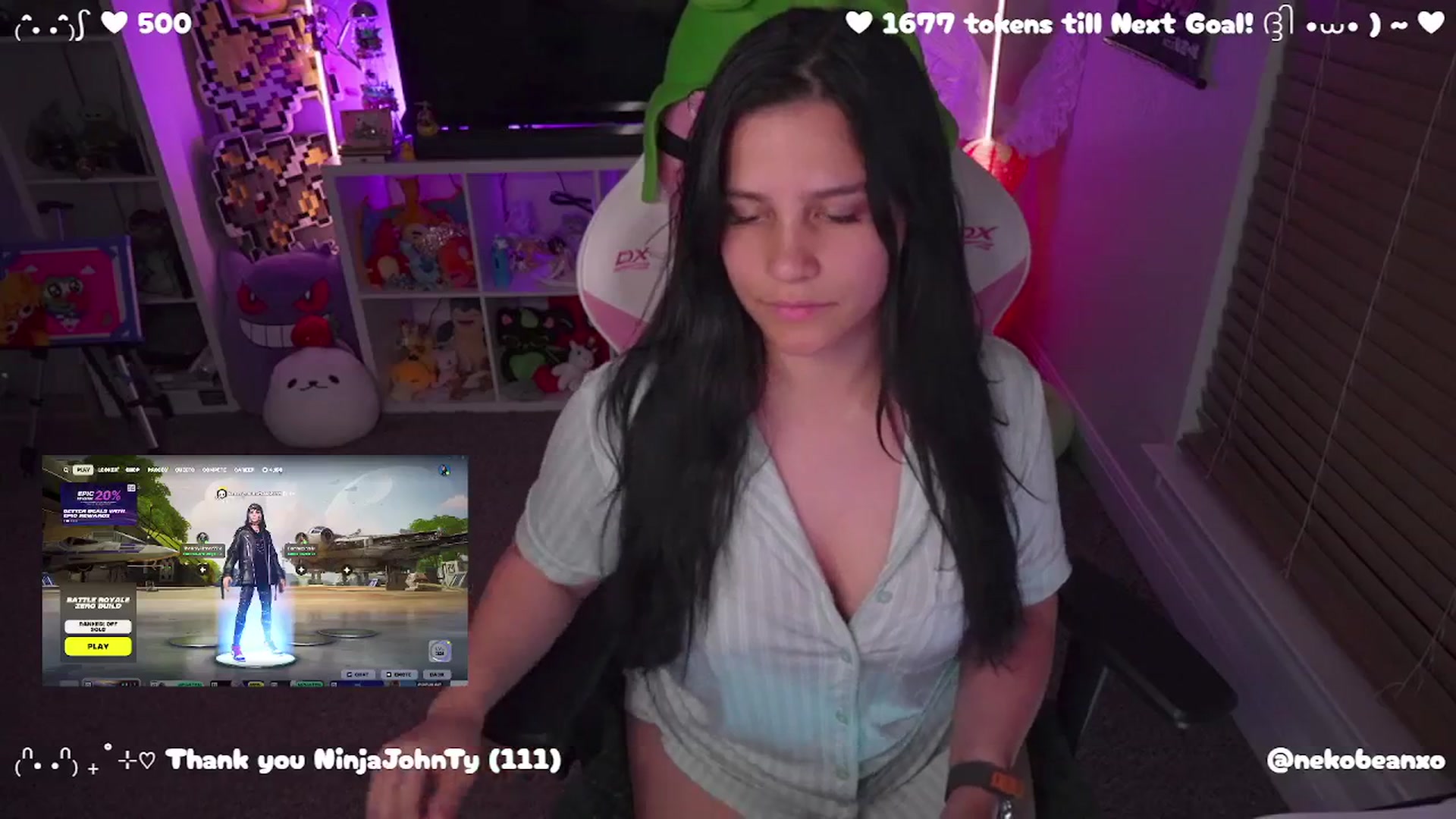 Gallery image thumbnail from Nekobeanxo's myfreecams stream on, 05/27/2025, 02:19 image 12 of 20
