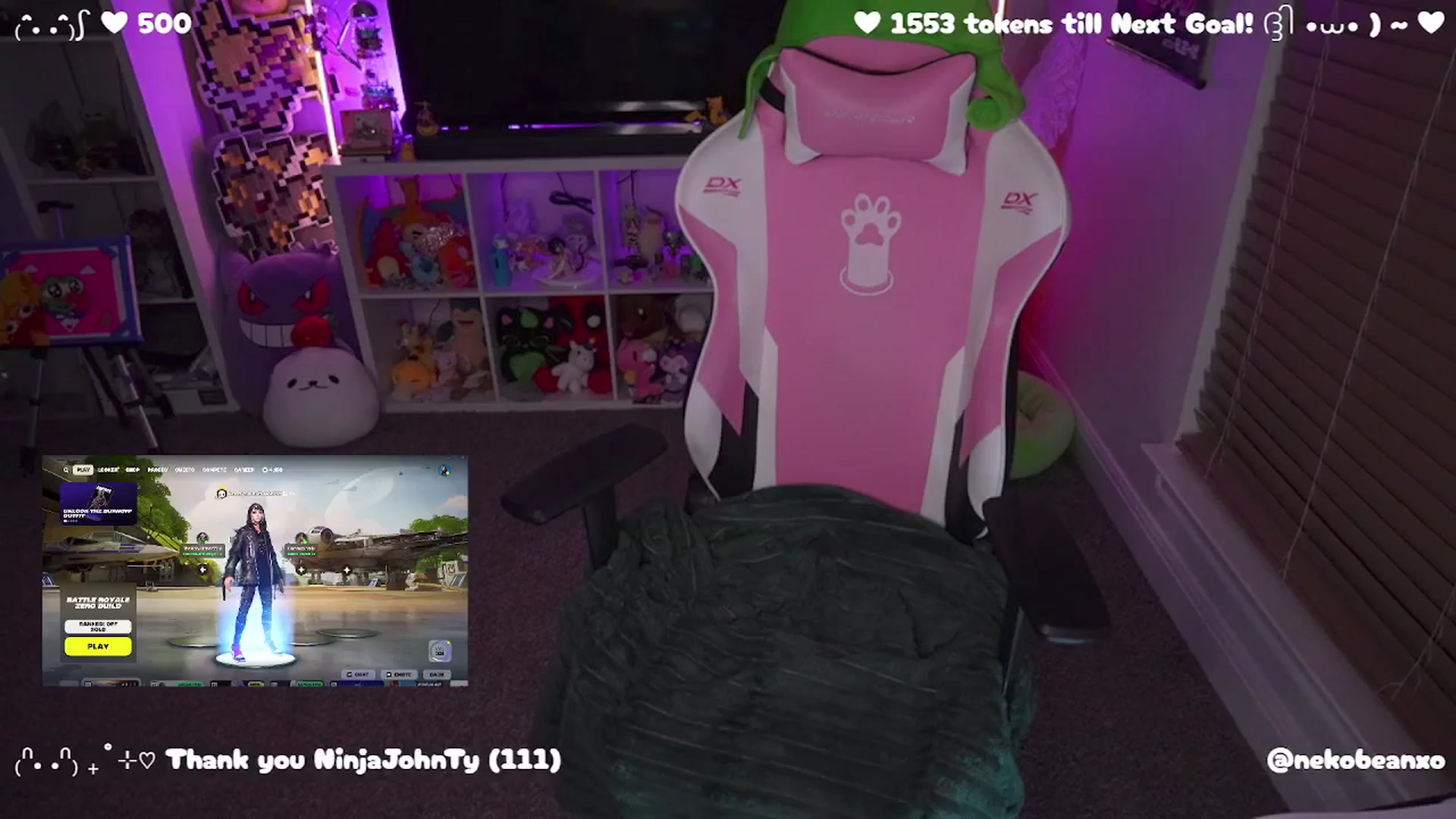 Gallery image thumbnail from Nekobeanxo's myfreecams stream on, 05/27/2025, 02:19 image 15 of 20