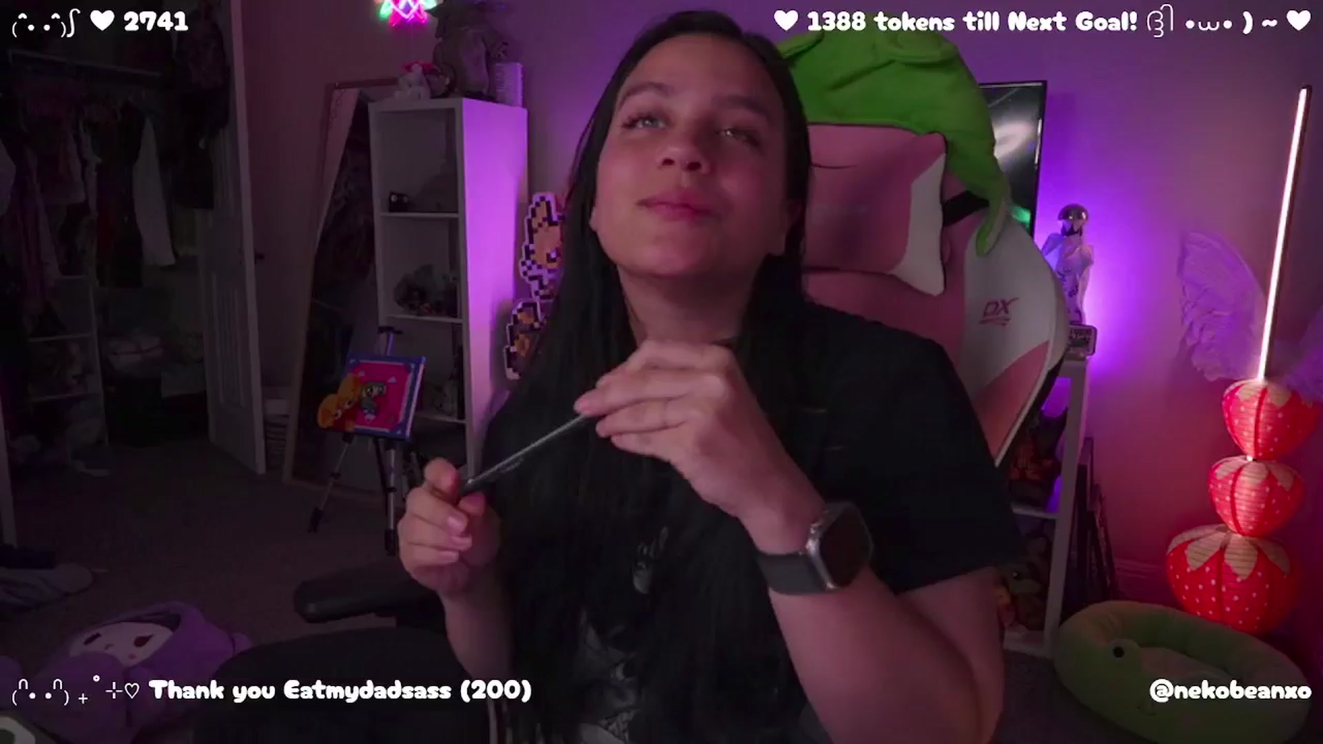 Gallery image thumbnail from Nekobeanxo's myfreecams stream on, 06/03/2025, 05:08 image 15 of 20