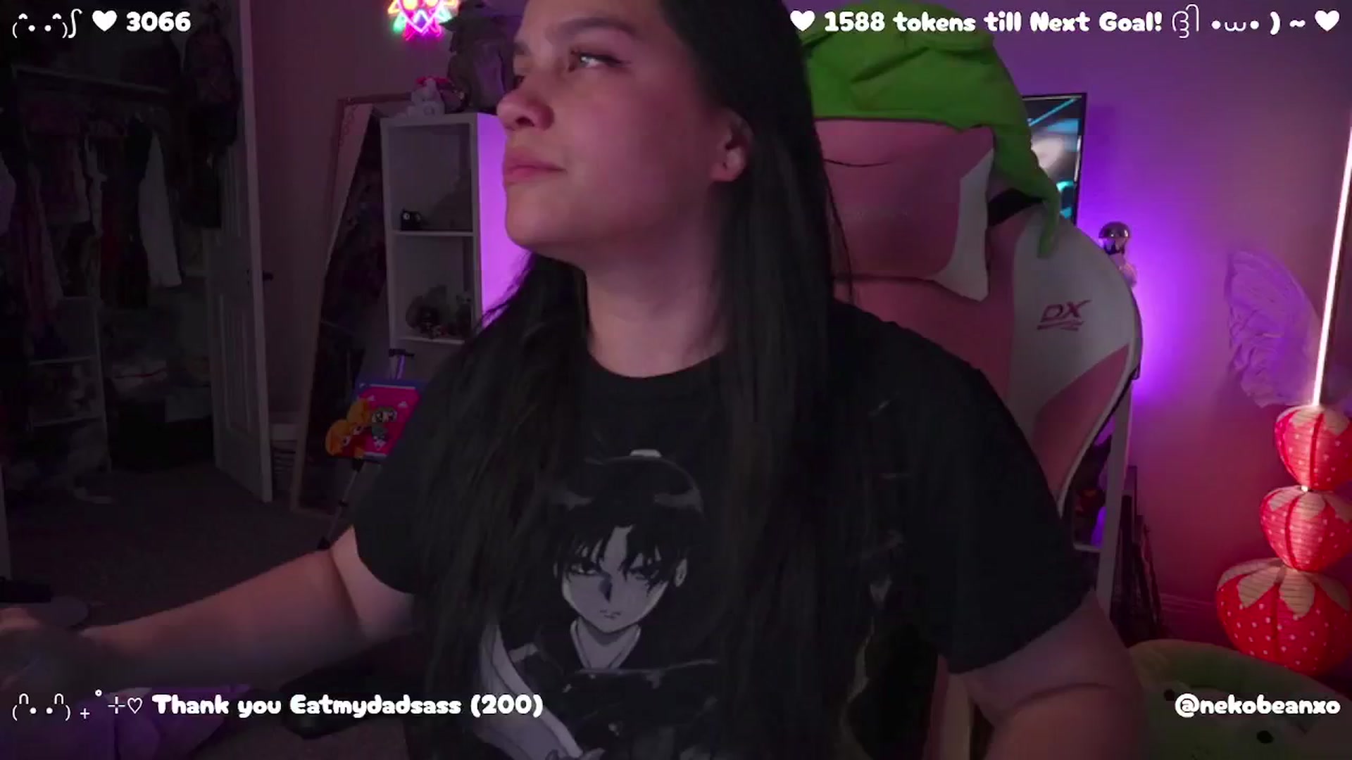 Gallery image thumbnail from Nekobeanxo's myfreecams stream on, 06/03/2025, 05:08 image 7 of 20