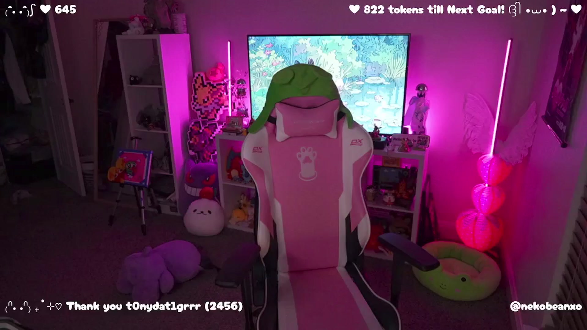 Gallery image thumbnail from Nekobeanxo's myfreecams stream on, 06/06/2025, 06:00 image 5 of 20
