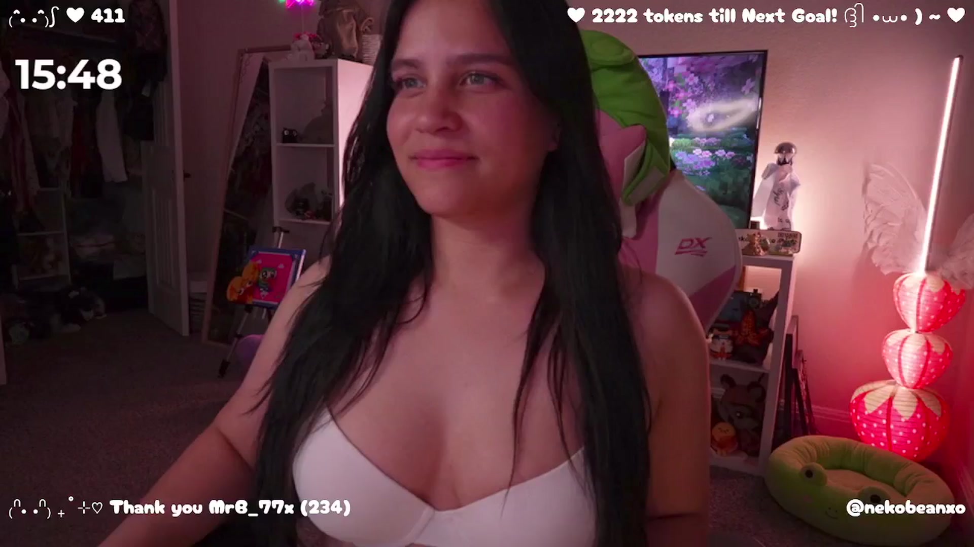 Gallery image thumbnail from Nekobeanxo's myfreecams stream on, 06/12/2025, 06:40 image 9 of 20