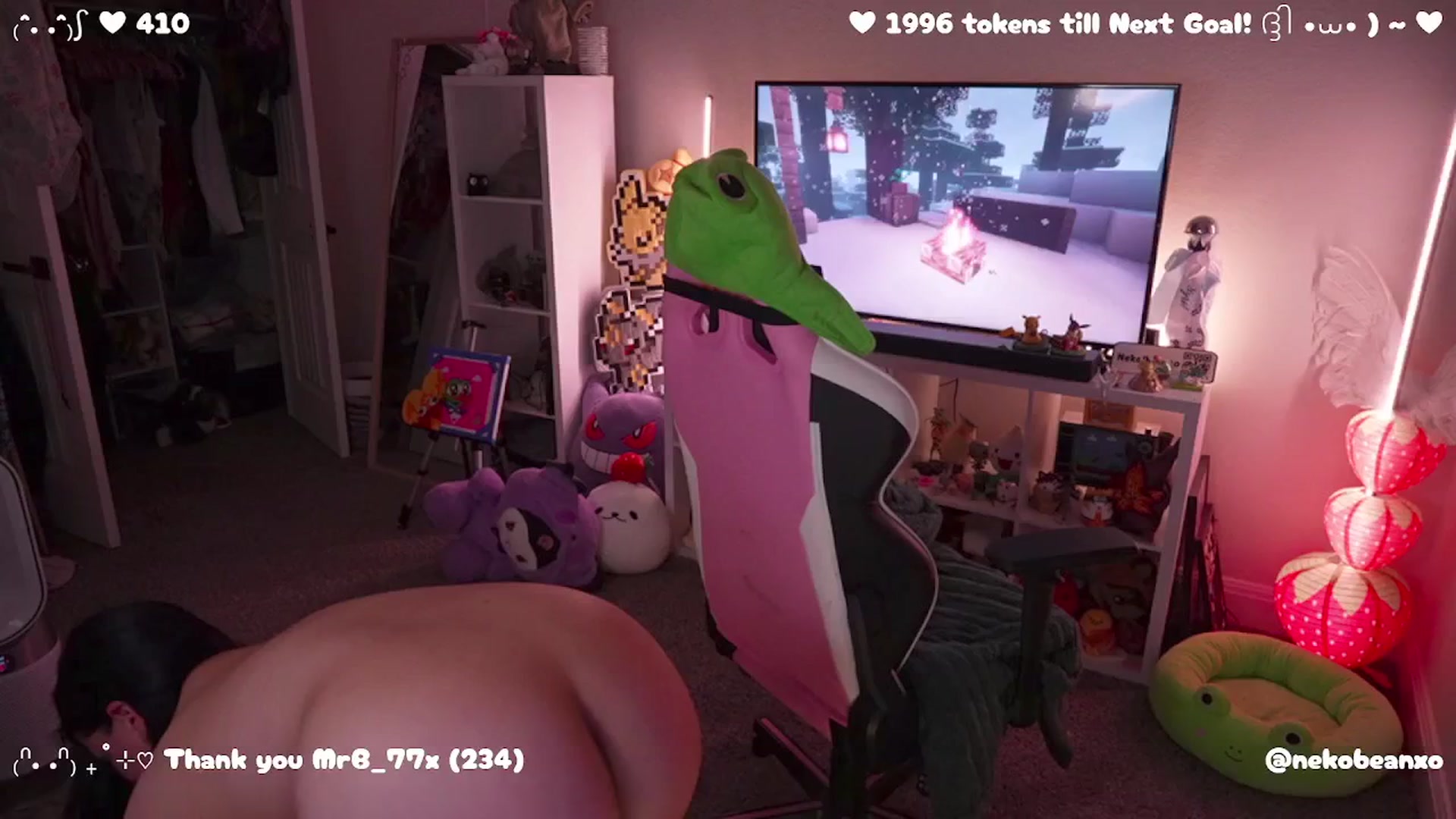 Gallery image thumbnail from Nekobeanxo's myfreecams stream on, 06/12/2025, 06:40 image 18 of 20