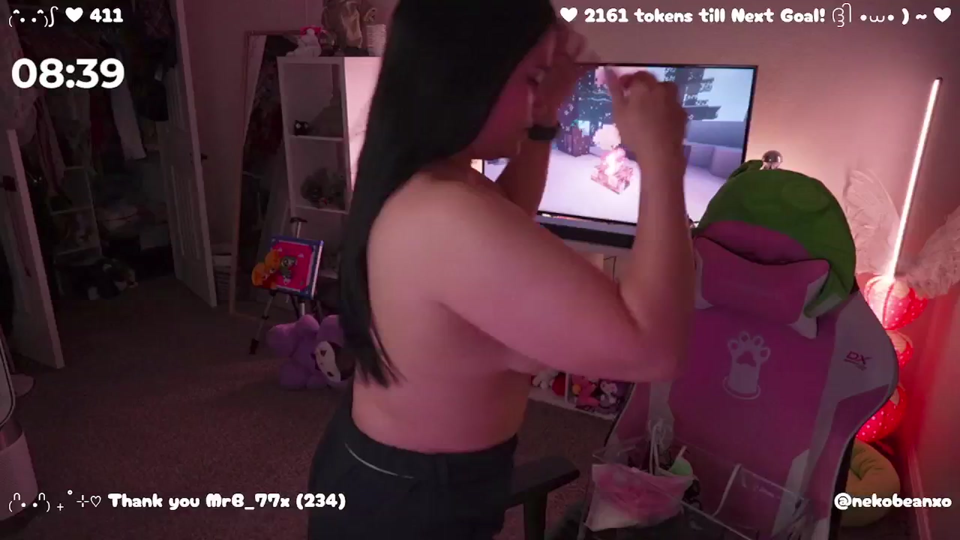 Gallery image thumbnail from Nekobeanxo's myfreecams stream on, 06/12/2025, 06:40 image 11 of 20
