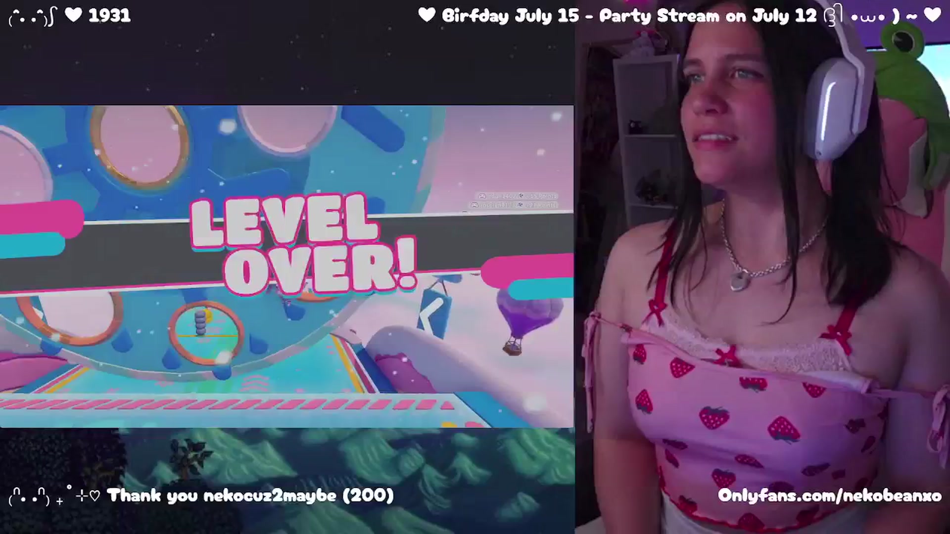 Gallery image thumbnail from Nekobeanxo's myfreecams stream on, 07/03/2025, 05:32 image 13 of 20