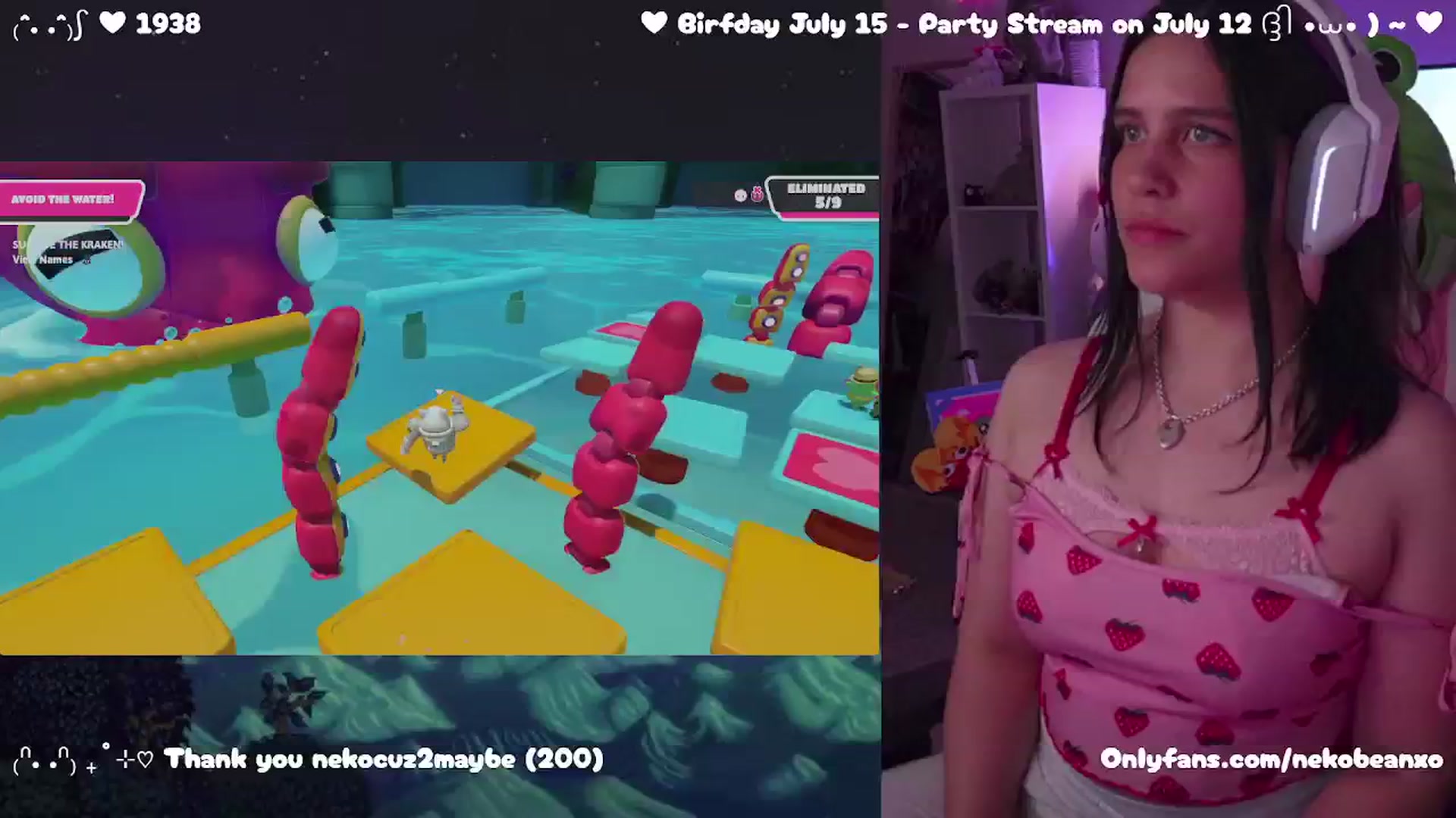 Gallery image thumbnail from Nekobeanxo's myfreecams stream on, 07/03/2025, 05:32 image 11 of 20