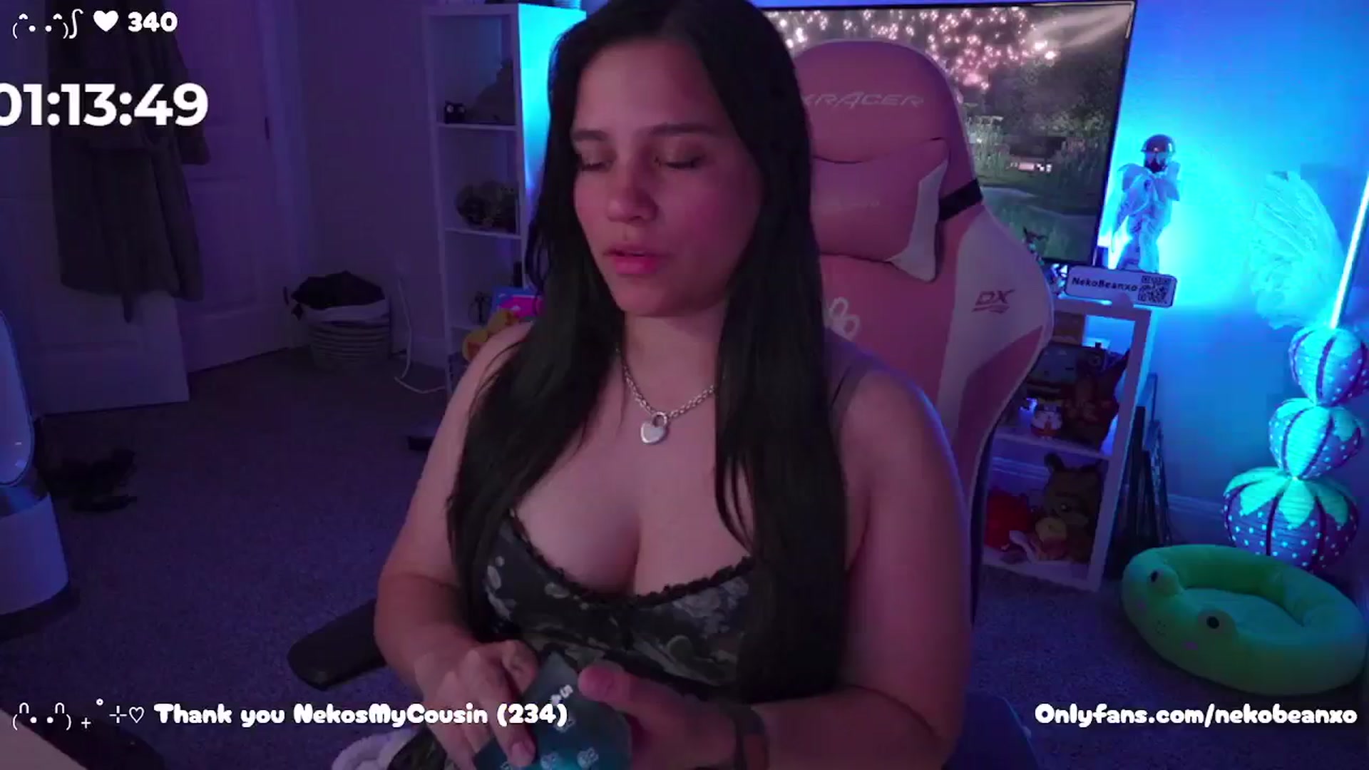 Gallery image thumbnail from Nekobeanxo's myfreecams stream on, 07/27/2025, 05:02 image 7 of 20