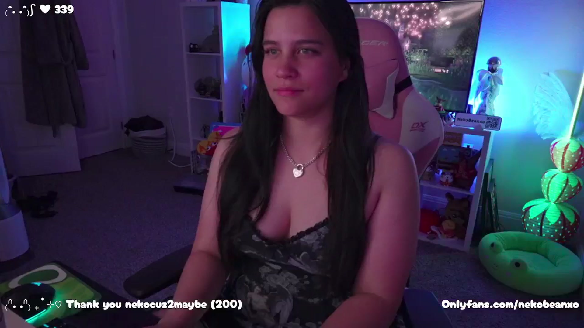 Gallery image thumbnail from Nekobeanxo's myfreecams stream on, 07/27/2025, 05:02 image 4 of 20