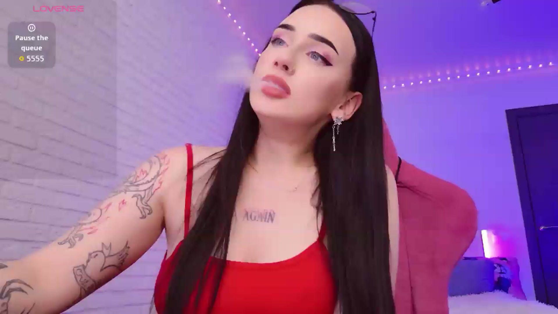 Gallery image thumbnail from Nekodarii's myfreecams stream on, 08/03/2026, 07:01 image 18 of 20