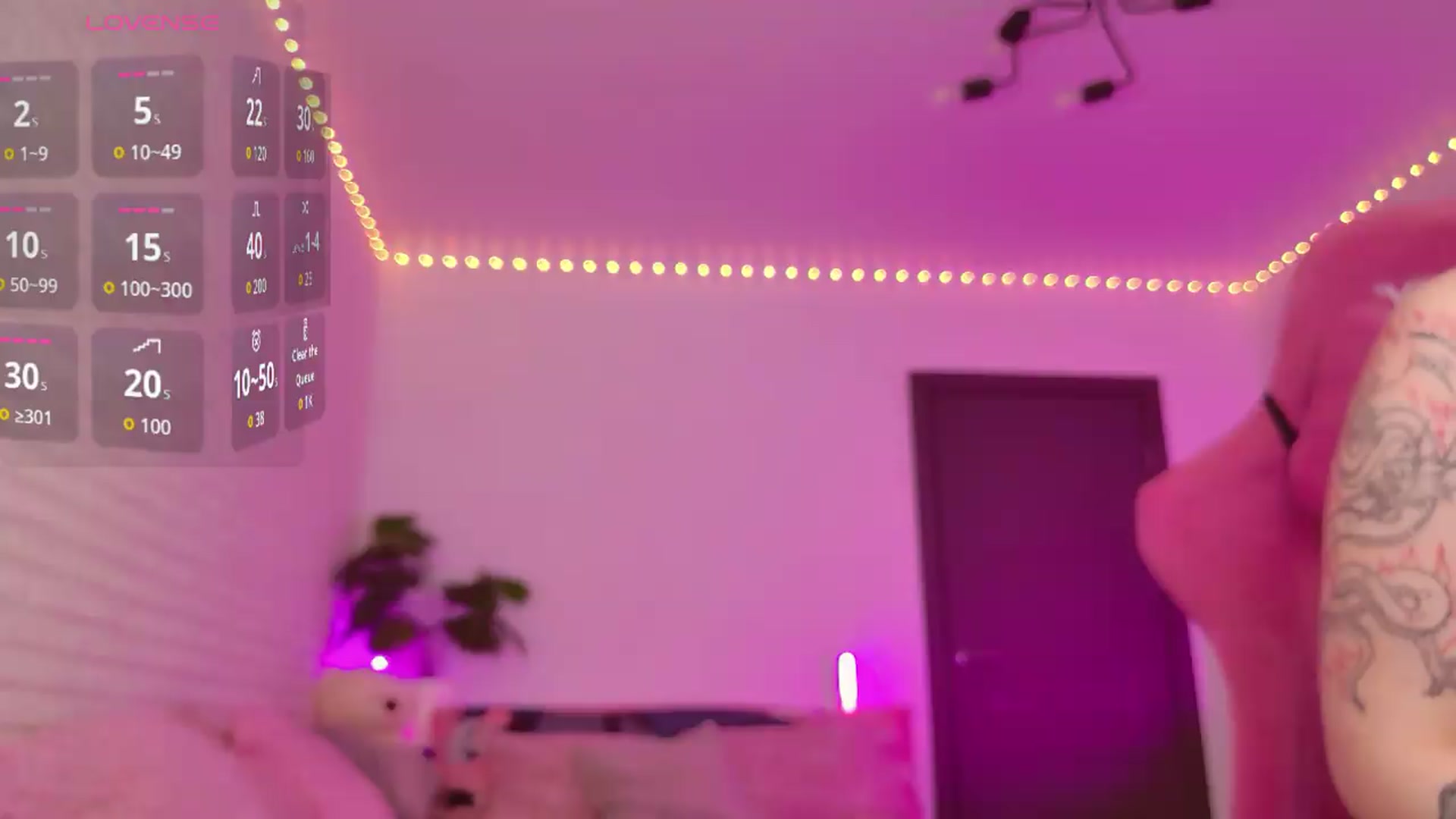 Gallery image thumbnail from Nekodarii's myfreecams stream on, 08/10/2026, 16:38 image 2 of 20