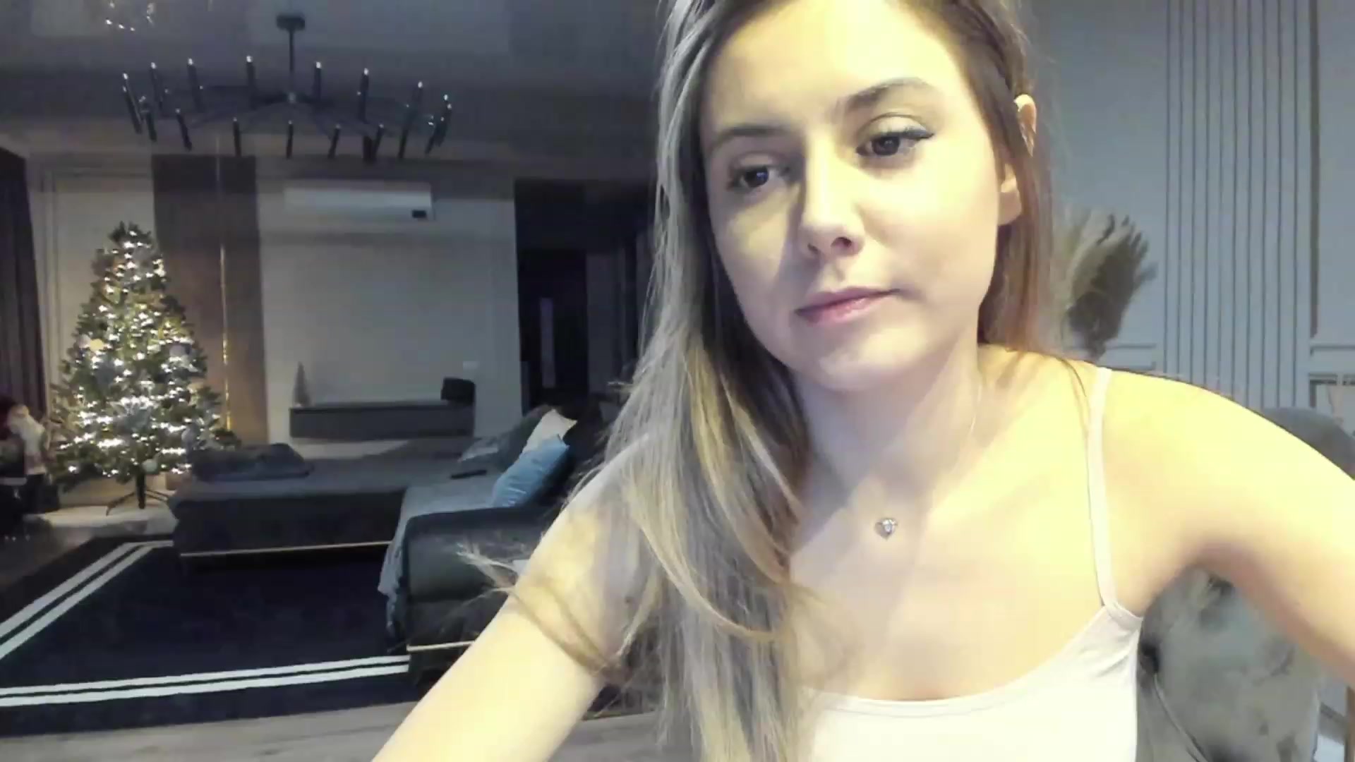Gallery image thumbnail from NellieCutest's myfreecams stream on, 12/29/2022, 22:11 image 9 of 20