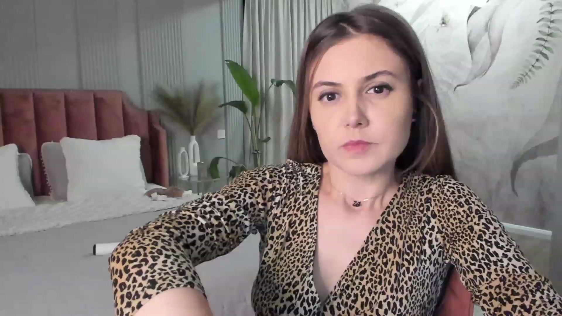 Gallery image thumbnail from NellieCutest's myfreecams stream on, 01/05/2023, 21:13 image 8 of 20