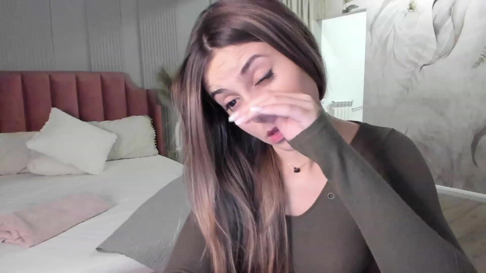 Gallery image thumbnail from NellieCutest's myfreecams stream on, 01/13/2023, 22:17 image 11 of 20
