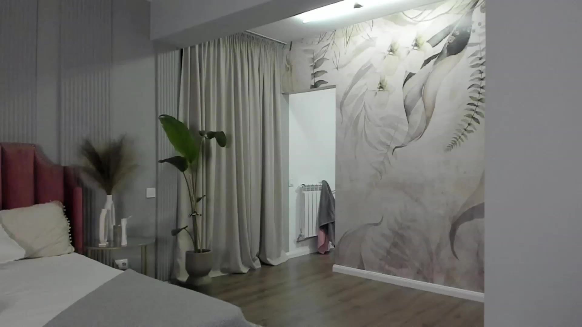 Gallery image thumbnail from NellieCutest's myfreecams stream on, 01/22/2023, 22:17 image 9 of 20