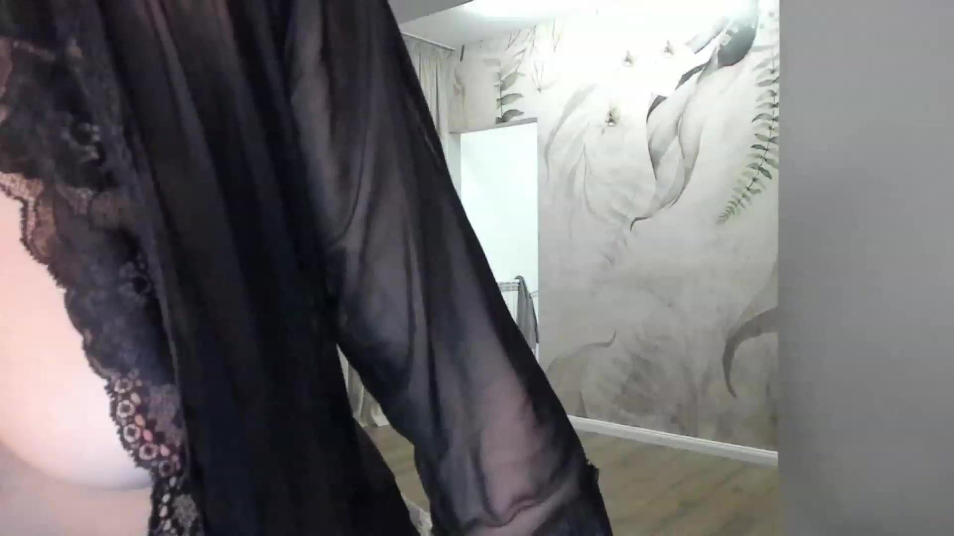 Gallery image thumbnail from NellieCutest's myfreecams stream on, 01/28/2023, 23:21 image 13 of 20