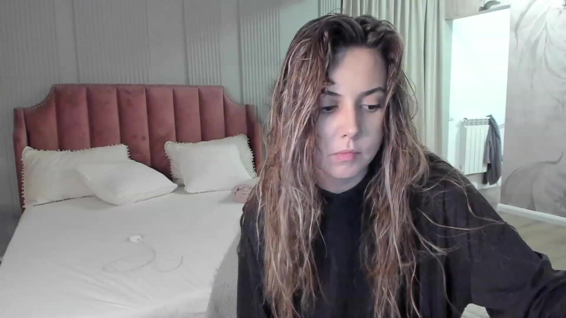 Gallery image thumbnail from NellieCutest's myfreecams stream on, 01/29/2023, 23:19 image 1 of 20