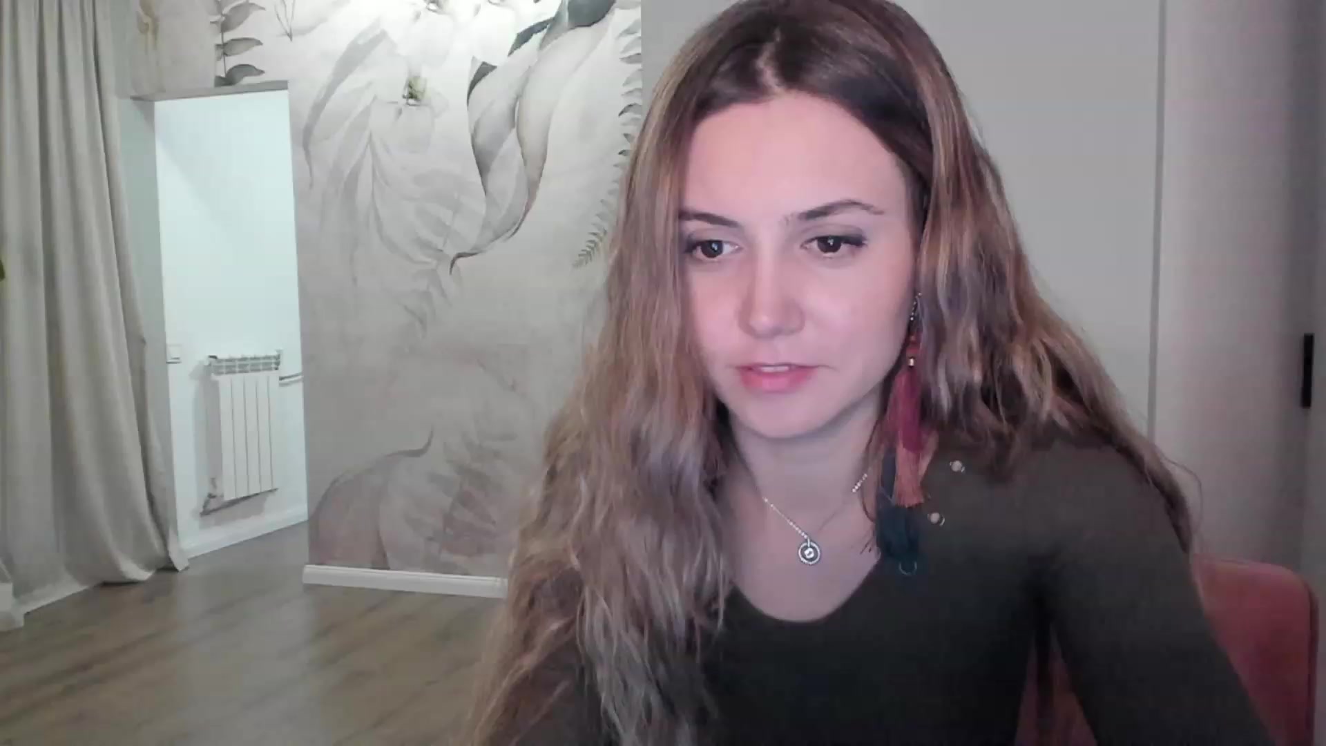 Gallery image thumbnail from NellieCutest's myfreecams stream on, 02/05/2023, 21:55 image 14 of 20