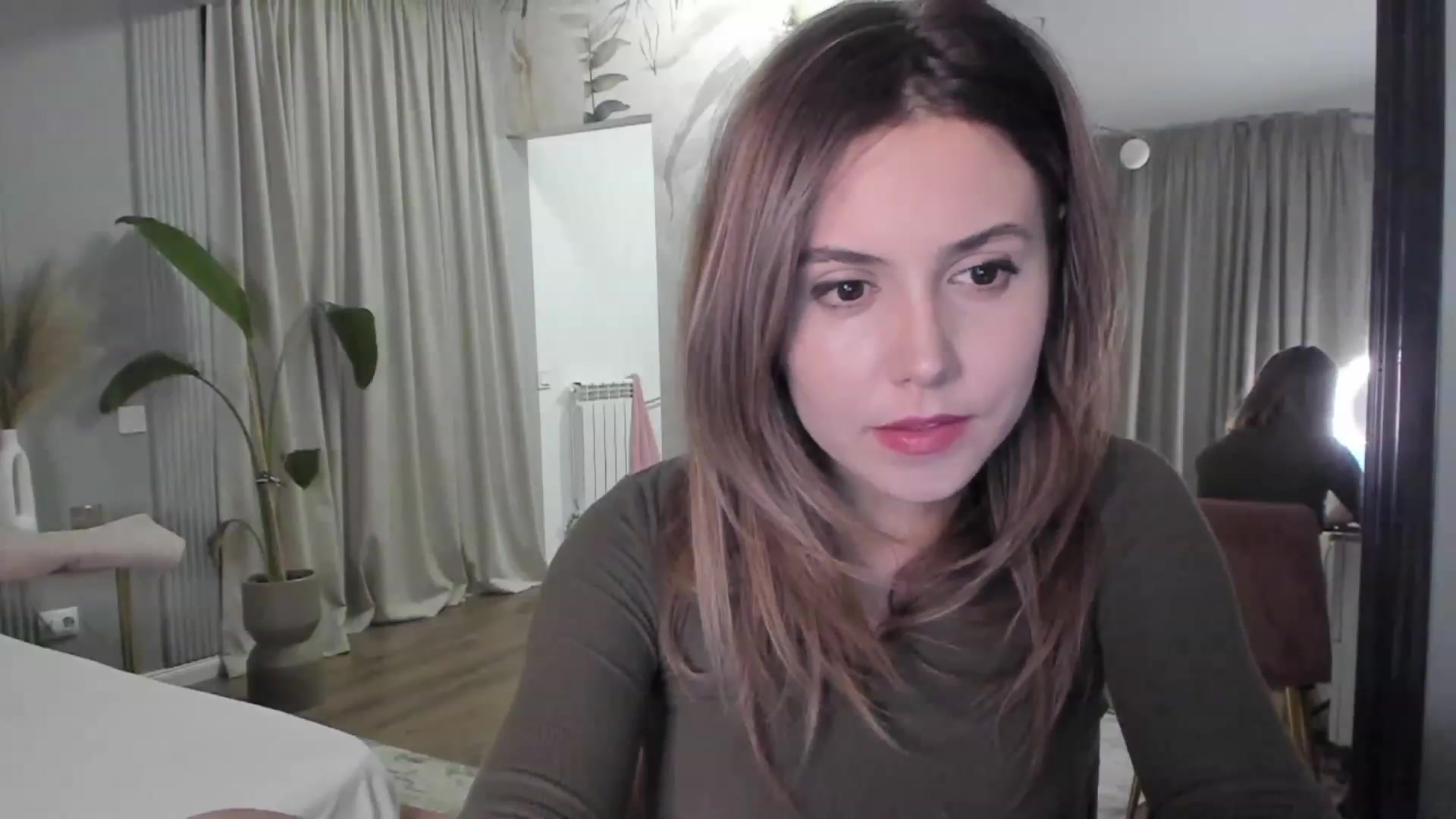 Gallery image thumbnail from NellieCutest's myfreecams stream on, 02/18/2023, 23:24 image 6 of 20