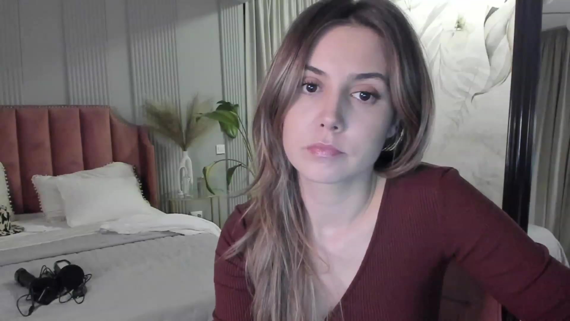 Gallery image thumbnail from NellieCutest's myfreecams stream on, 03/09/2023, 20:37 image 9 of 20